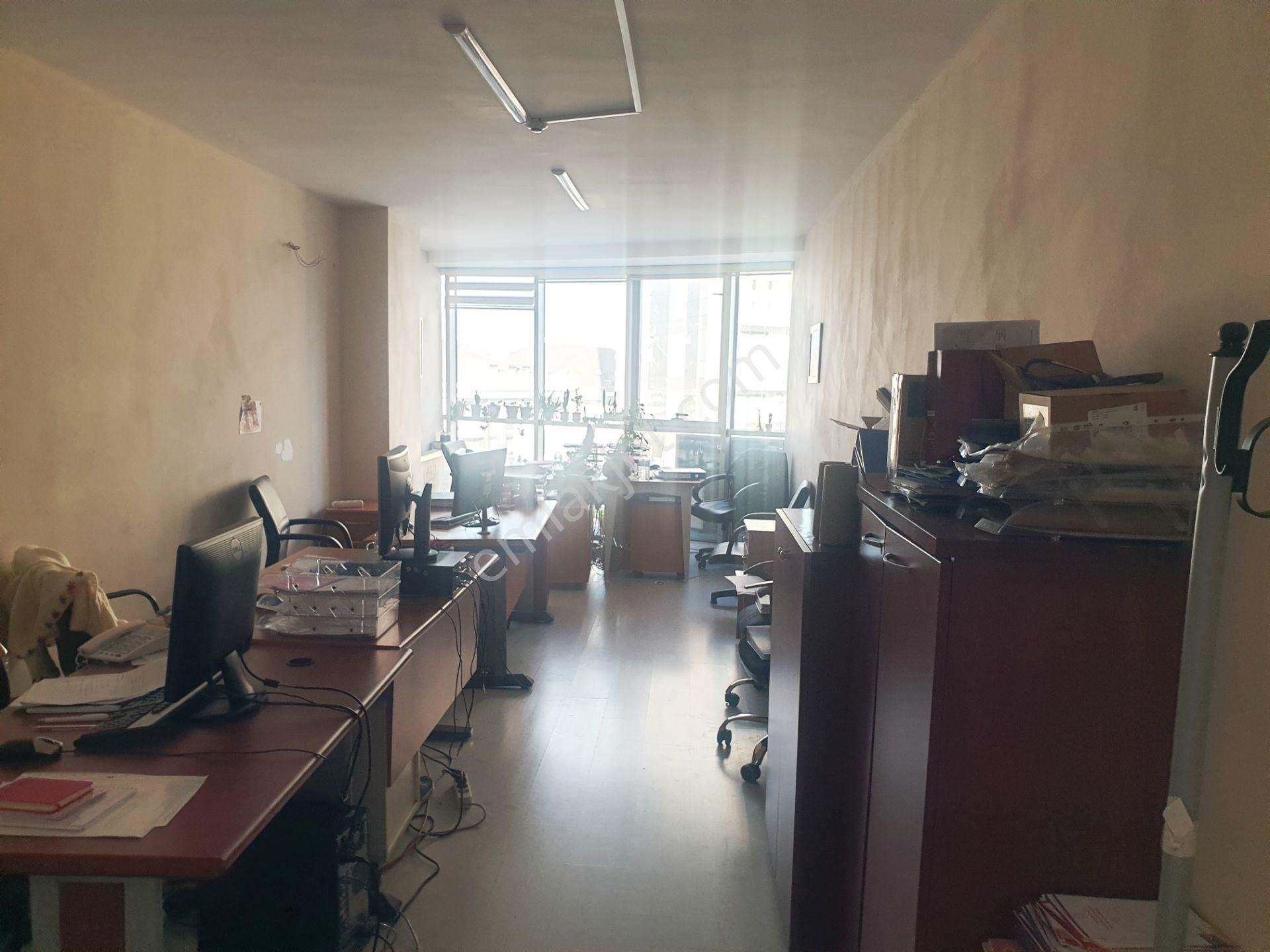 Hürriyet Bulvarı Çarşıda 425 M2 Kiralık Katlar - Görsel 9