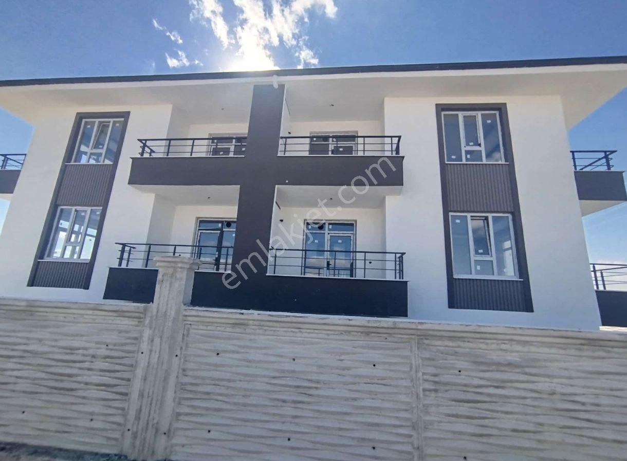 Meram Alakova'da Sato