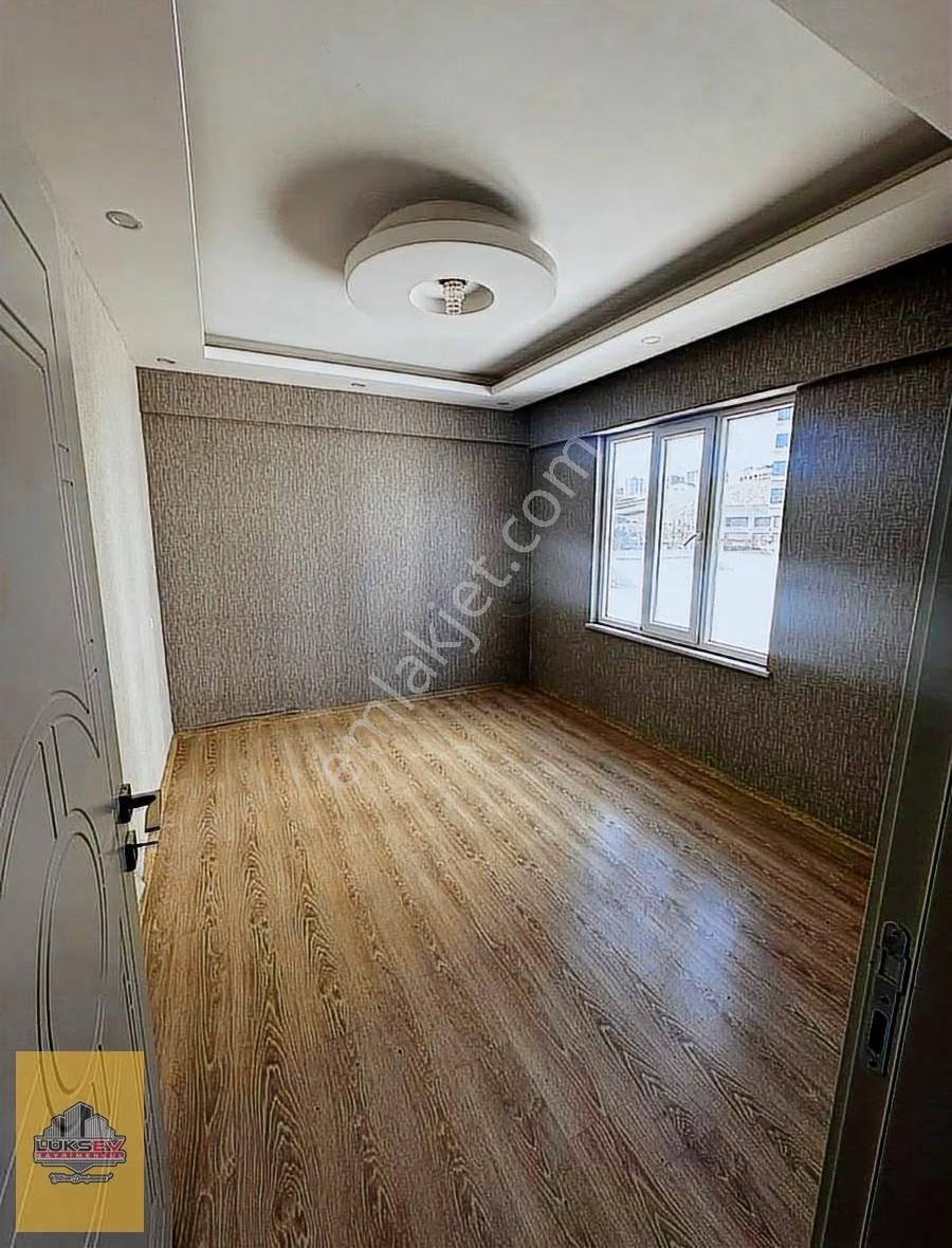 Karacaahmet 2'de Çemberlitaş Yapı'da Satılık 2+1 Lüks Daire - Görsel 3