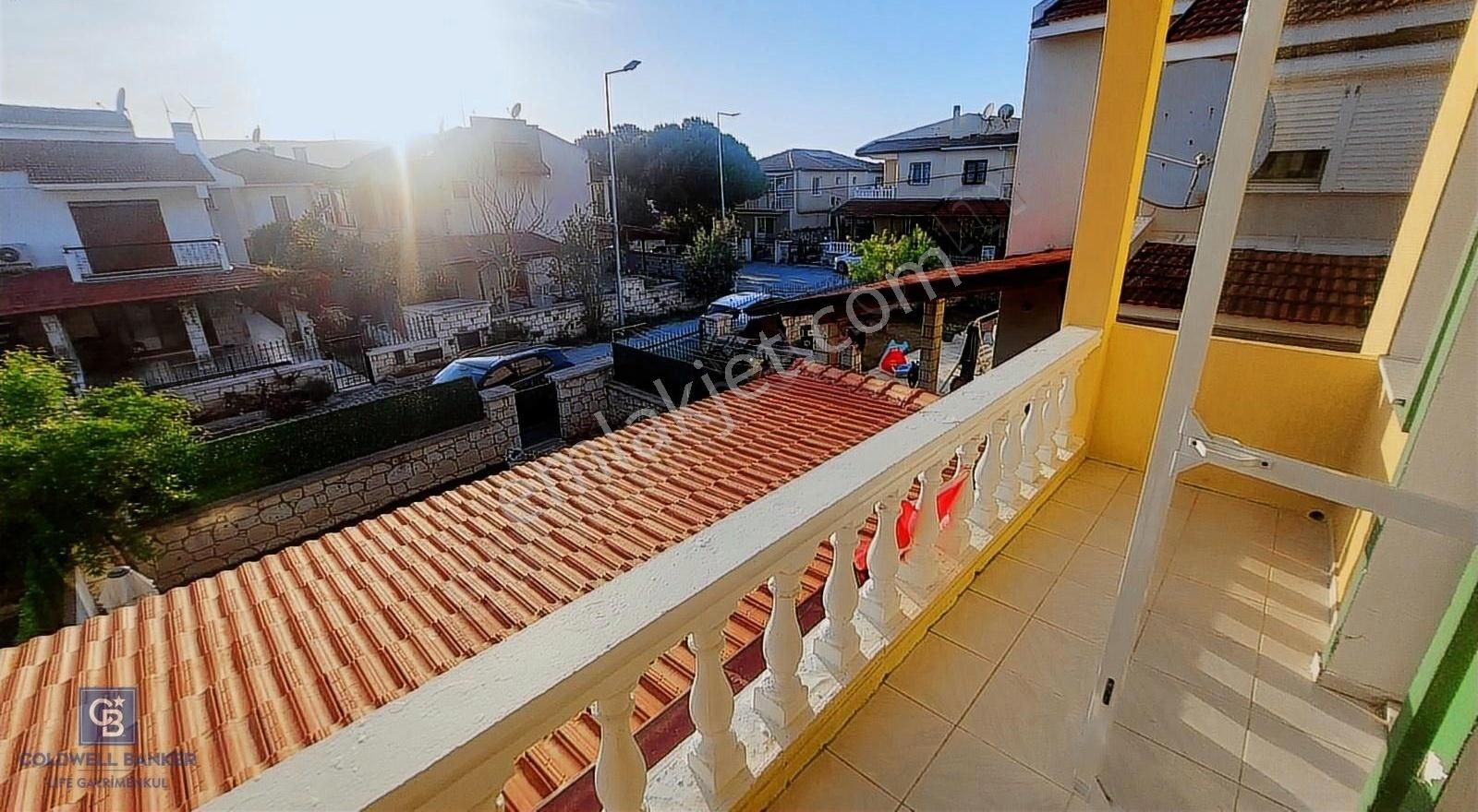 Çeşme Alaçatı Merkez De Kış Dönemi Kiralık Bahçeli Dubleks Daire - Görsel 2