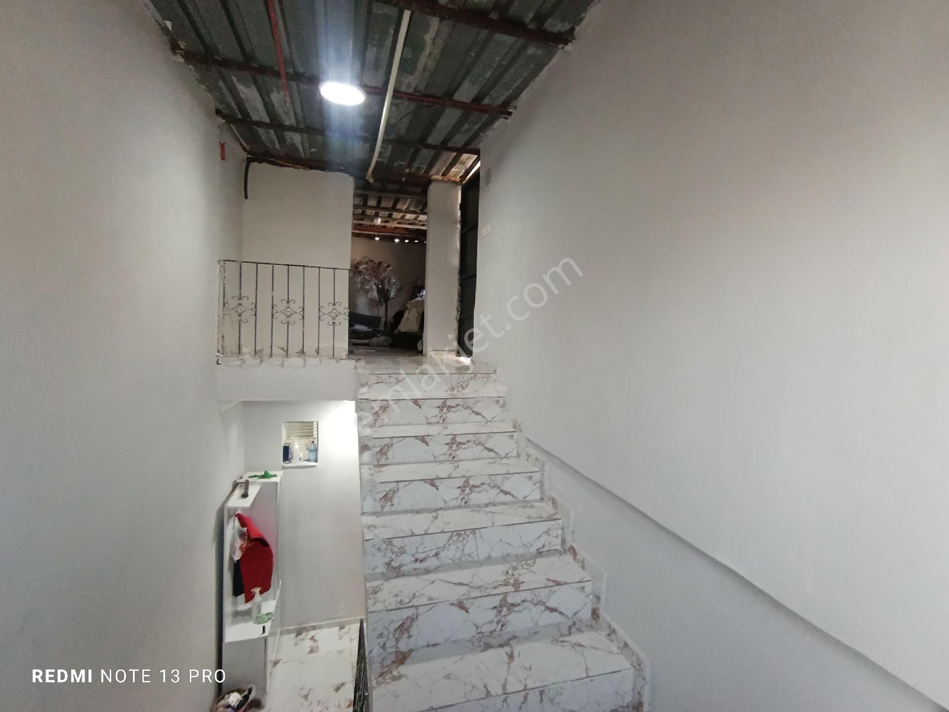 Yeniakkapı Mahallesi'nde 2 Katlı Müstakil - Görsel 24