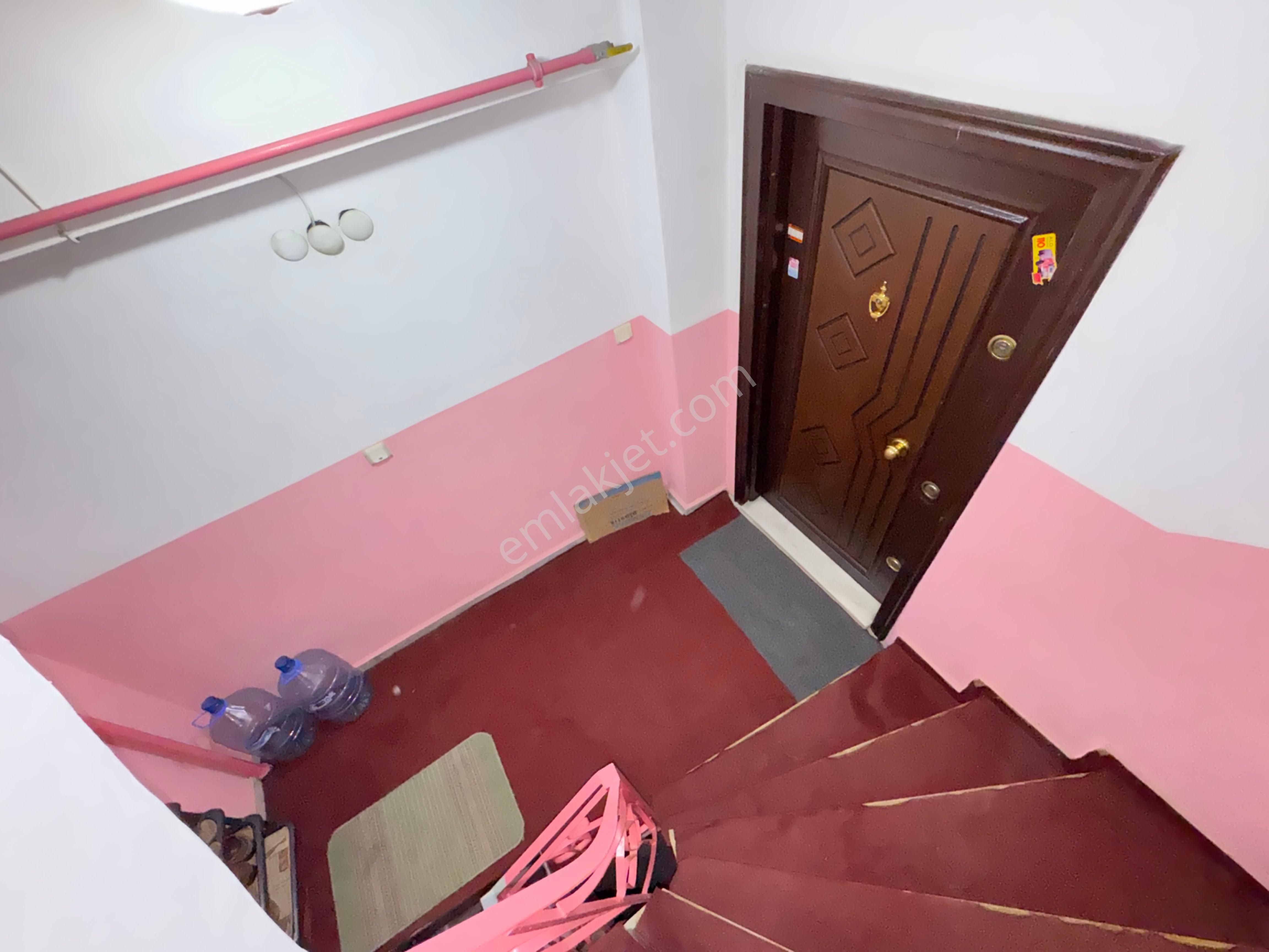 Zafer Yapıdan Satılık Dubleks Daire 4+2 200m2 2 Bağımsız Daire 2008yapı Krediye Uygun Cebeci Mahde - Görsel 18