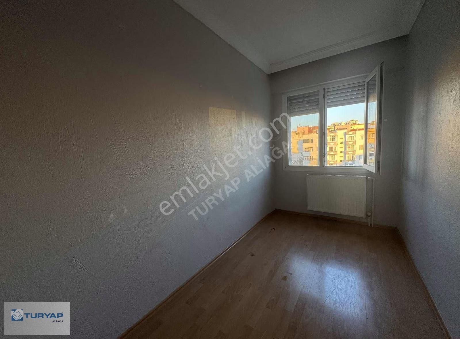 Aliağa Merkezde Kiralık 3+1 Daire - Görsel 17