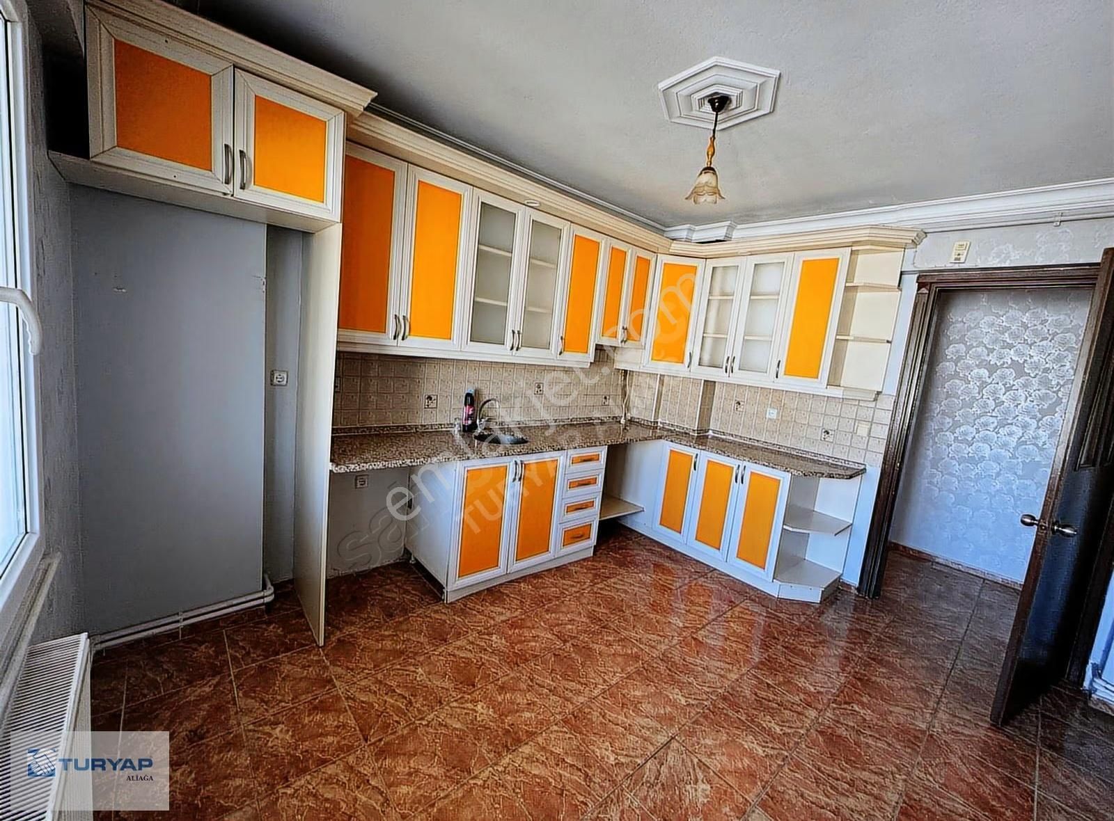 Ulaşoğlu Sitesinde Geniş 3+1 Kiralık Daire - Görsel 6