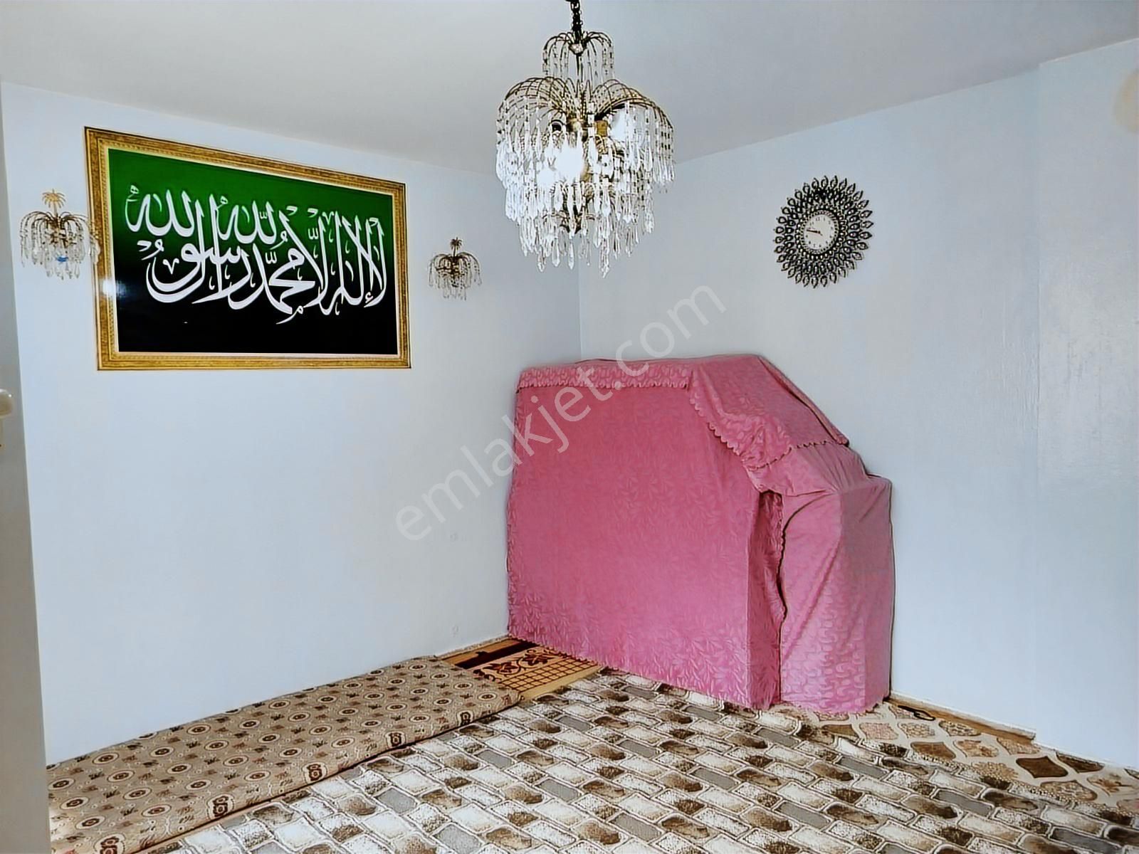 Met Yaptan İstiklal Mah 3 Katlı 2+1 Müstakil Ev - Görsel 31