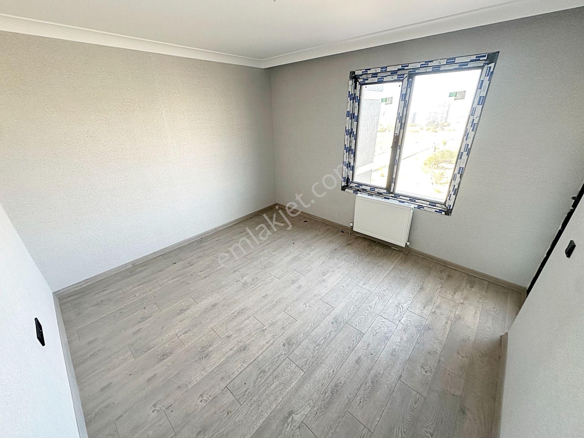 Cihandan Ovacık'ta Tek Bloklu Site İçerisinde 4+1 Satılık - Görsel 19