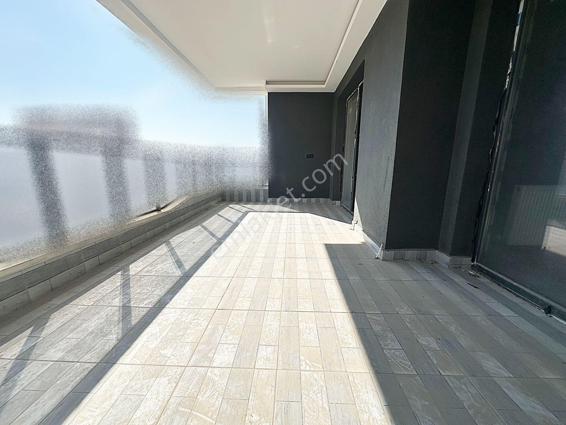 Cihandan Ovacık'ta Tek Bloklu Site İçerisinde 4+1 Satılık - Görsel 39