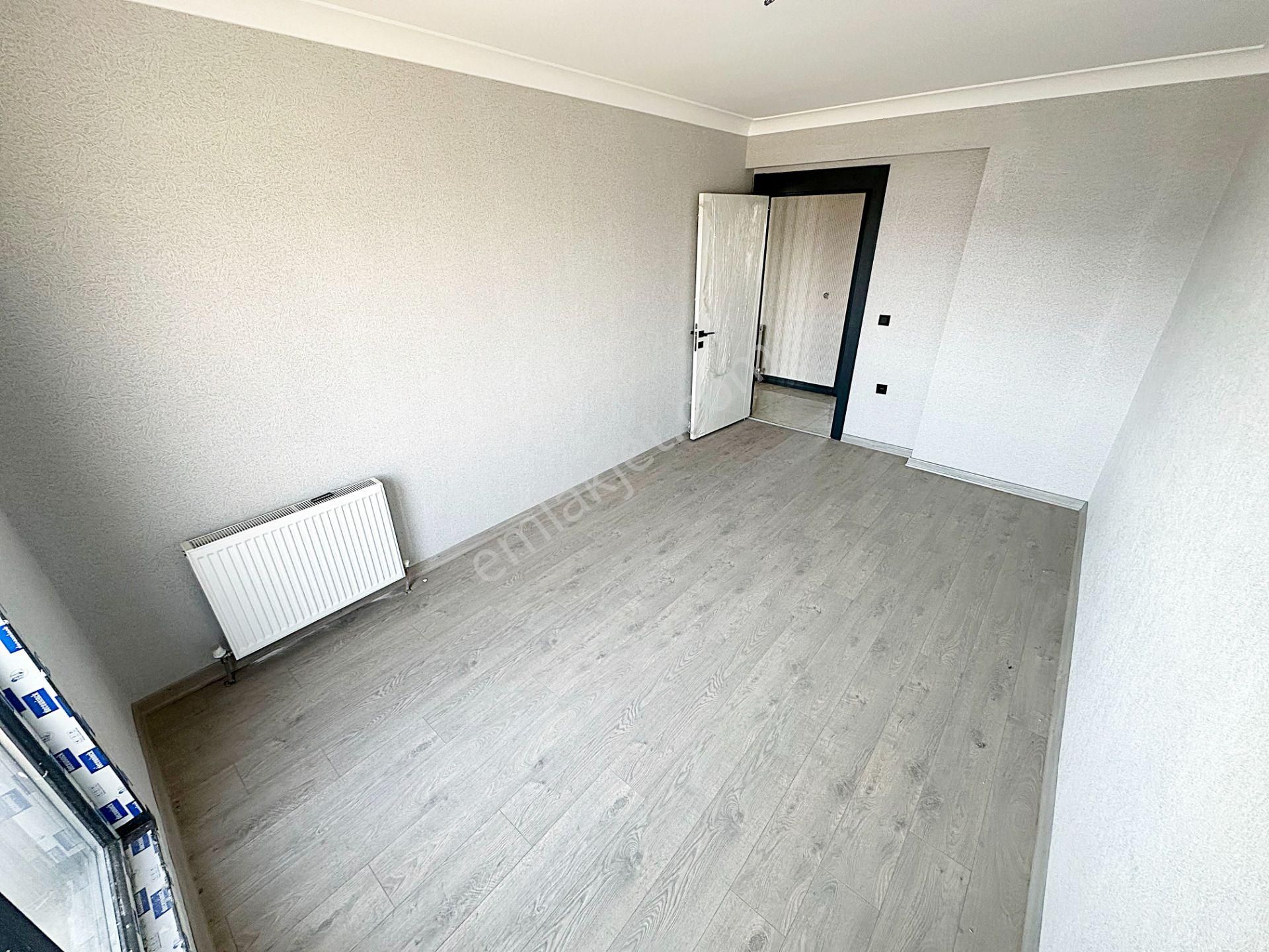 Cihandan Ovacık'ta Tek Bloklu Site İçerisinde 4+1 Satılık - Görsel 17