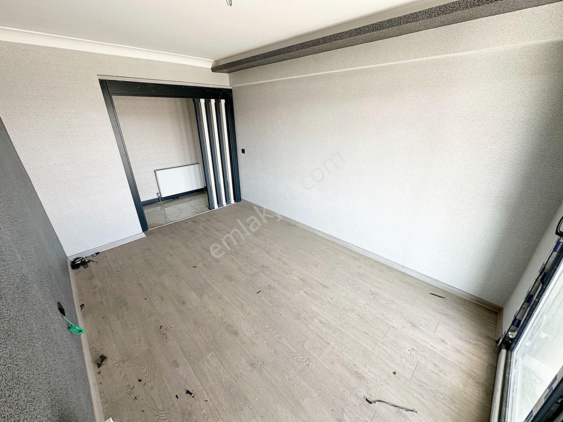 Cihandan Ovacık'ta Tek Bloklu Site İçerisinde 4+1 Satılık - Görsel 13