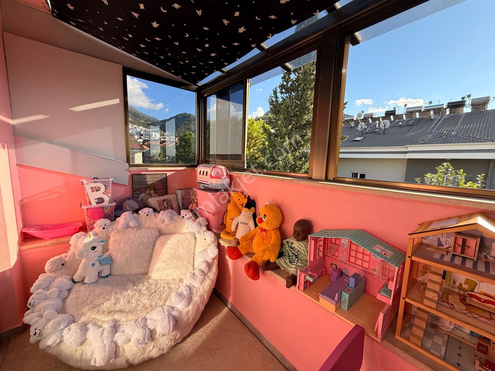 Goldhouse Dan Satılık Site İçi 1+1 Dubleks Fırsat Daire - Görsel 15