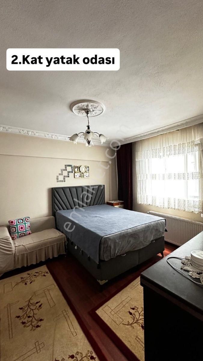 Ulus Mahallesi'nde 2 Katlı Müstakil Bina - Görsel 5