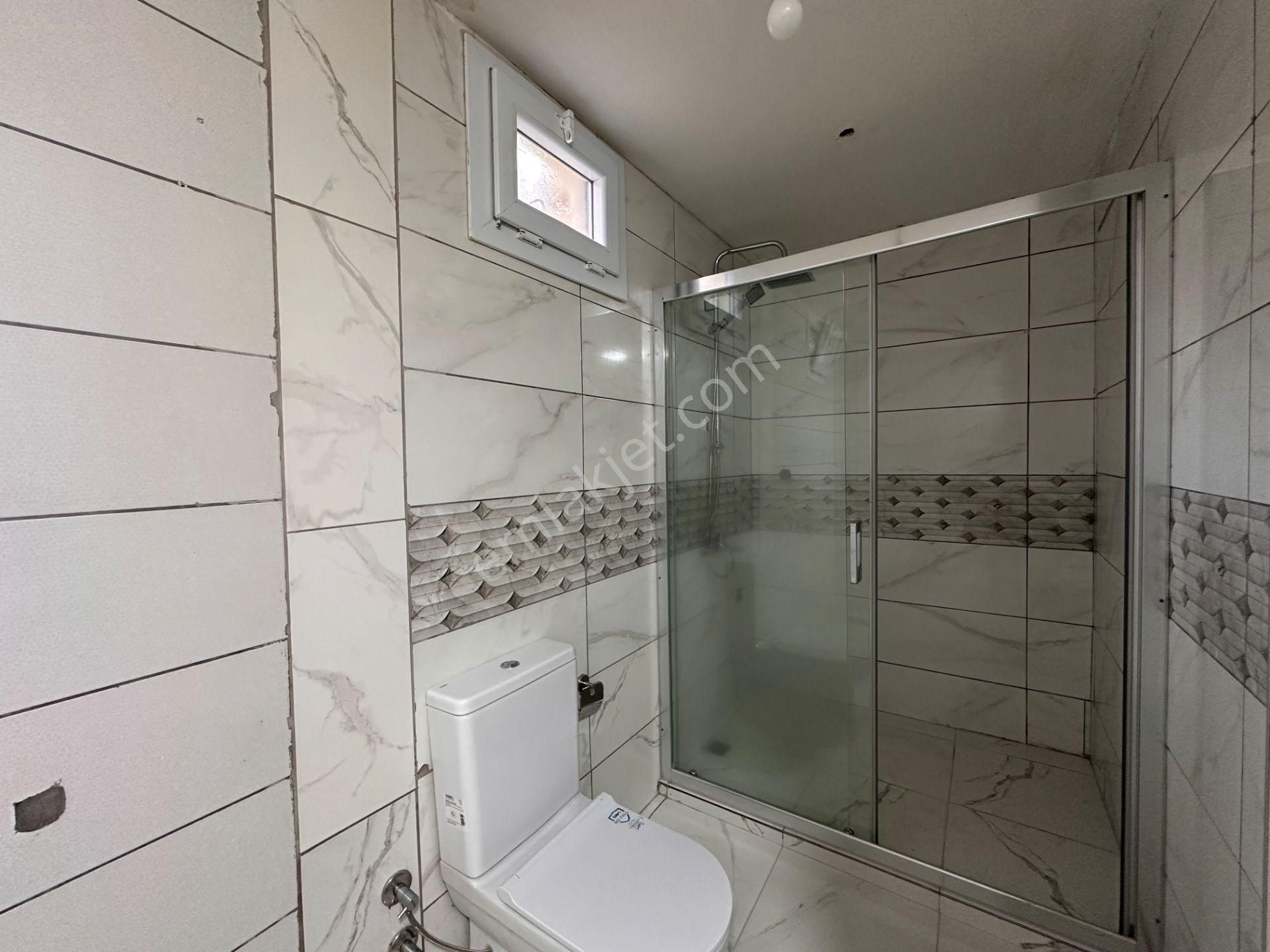 İçmeler'de Deniz Manzaralı Ana Yola Yakın Çiftlik Evi - Görsel 21