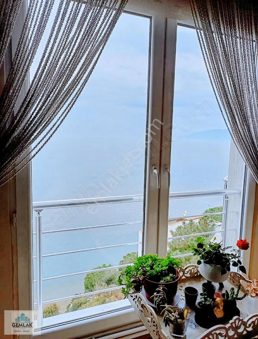 Bursa Gemlik Kumlada Full Deniz Manzaralı Eşyalı Satılık Daire - Görsel 7