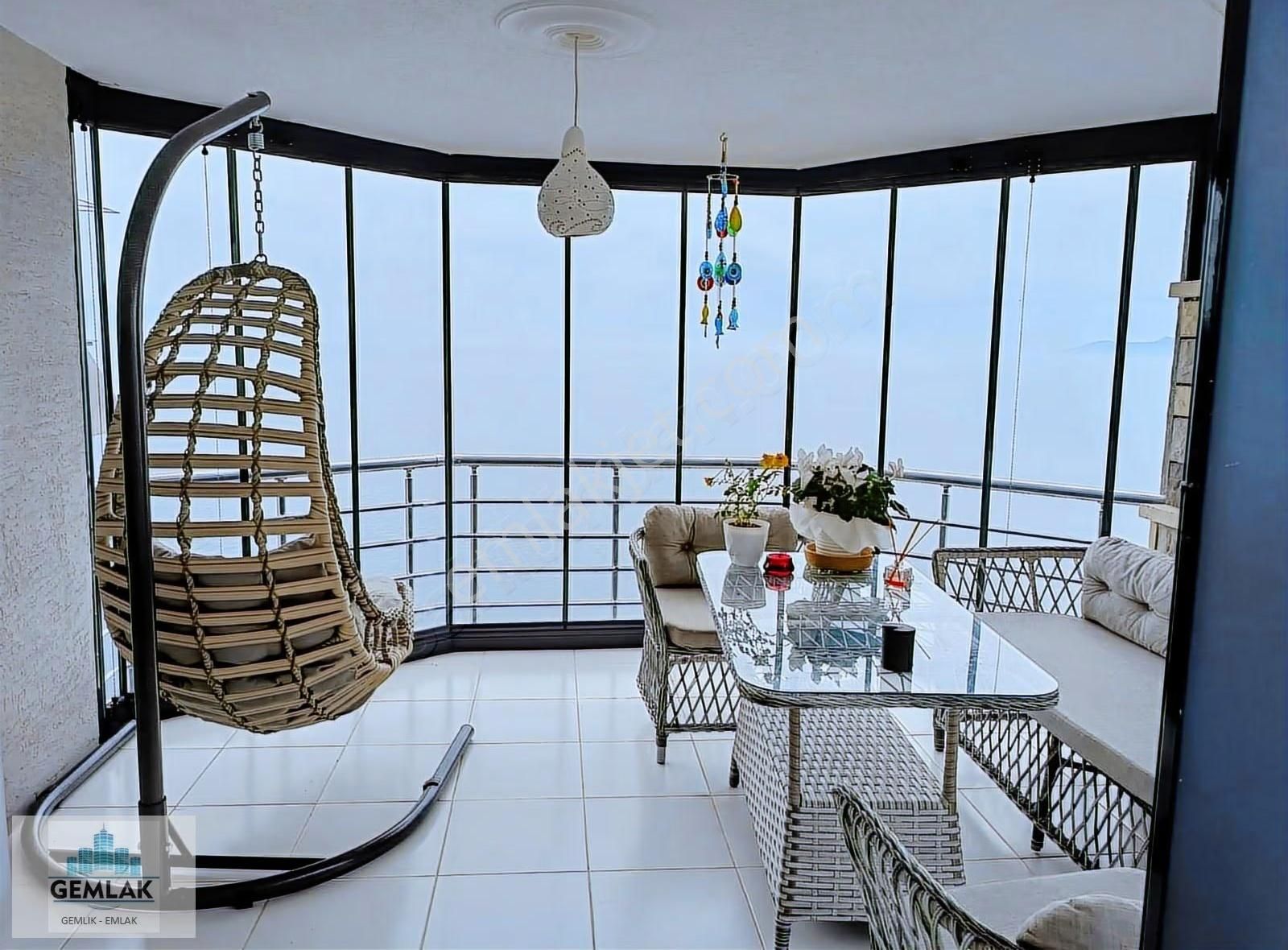 Bursa Gemlik Kumlada Full Deniz Manzaralı Eşyalı Satılık Daire - Görsel 14