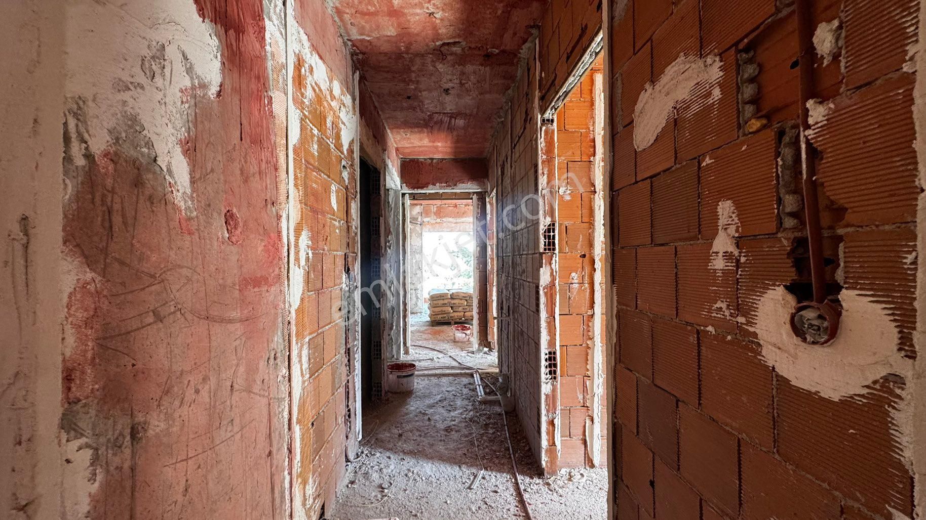 Bayraklı Manavkuyu Mahallesi’nde Satılık 3+1 Daire - Görsel 16