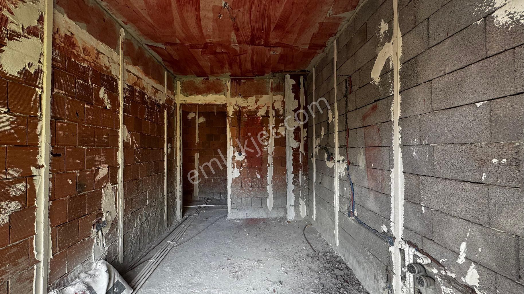 Bayraklı Manavkuyu Mahallesi’nde Satılık 3+1 Daire - Görsel 22