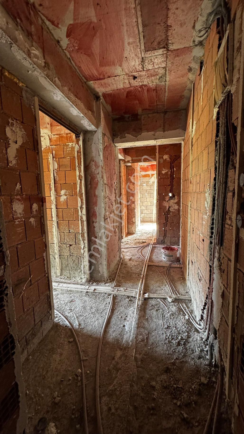 Bayraklı Manavkuyu Mahallesi’nde Satılık 3+1 Daire - Görsel 20