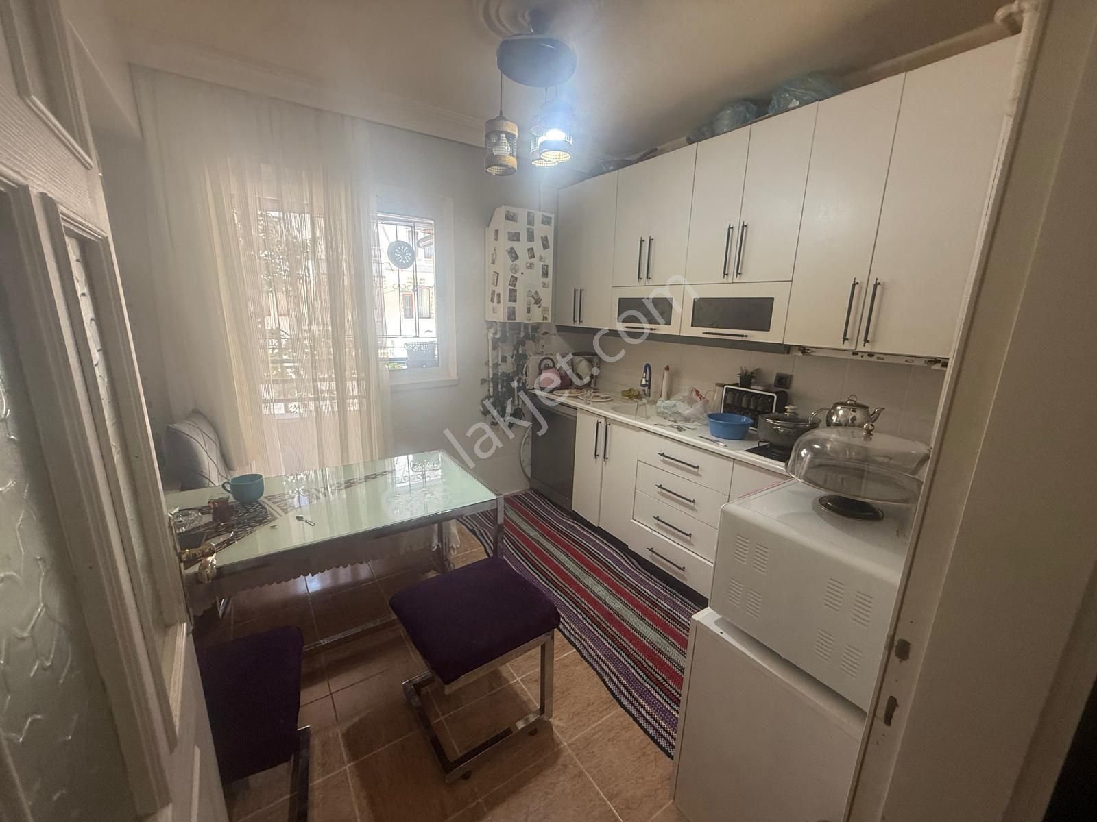 Kanunı De 3+1 Gırıs Kat Satılık Daıre