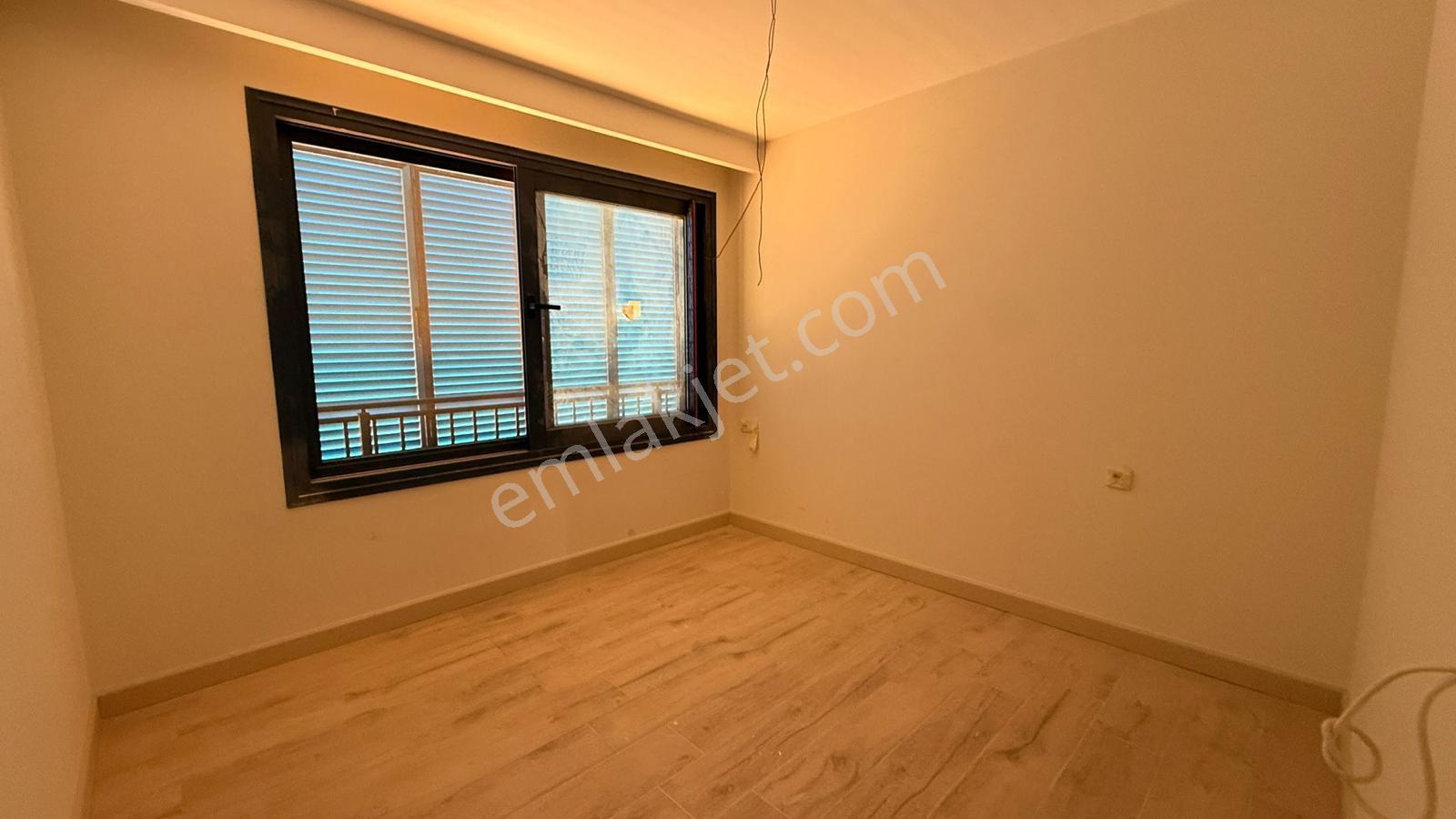 Kuşadası Awm Ve Denize Yakın Konumda Müstakil Bahçeli 5+2 Villa - Görsel 16