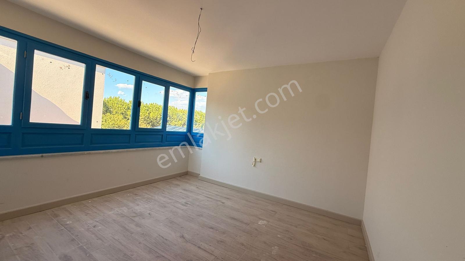 Kuşadası Awm Ve Denize Yakın Konumda Müstakil Bahçeli 5+2 Villa - Görsel 15