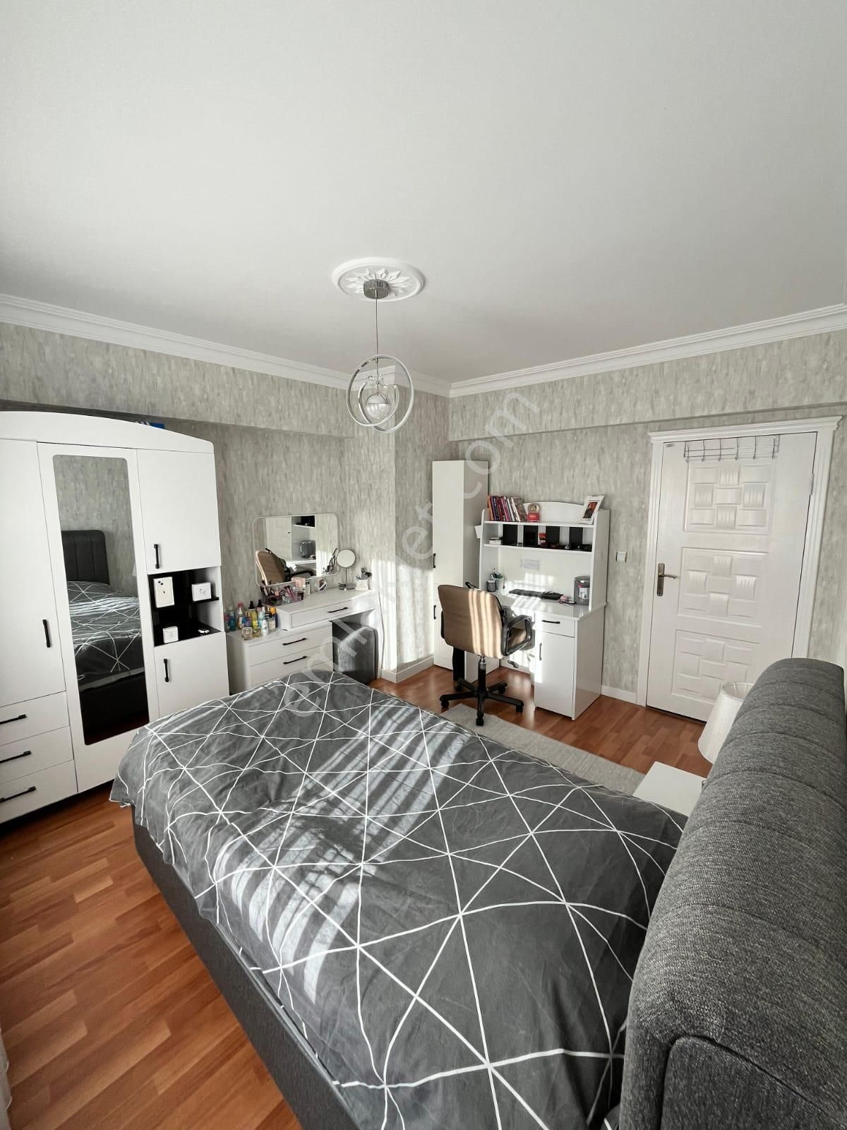 Pınarbaşı Mh 3+1 Katta Ebeveyn Banyolu Lux Yapılı Daire - Görsel 13