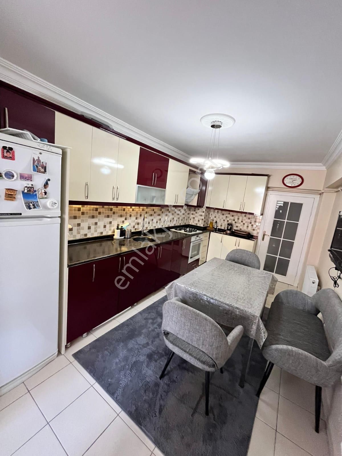 Pınarbaşı Mh 3+1 Katta Ebeveyn Banyolu Lux Yapılı Daire