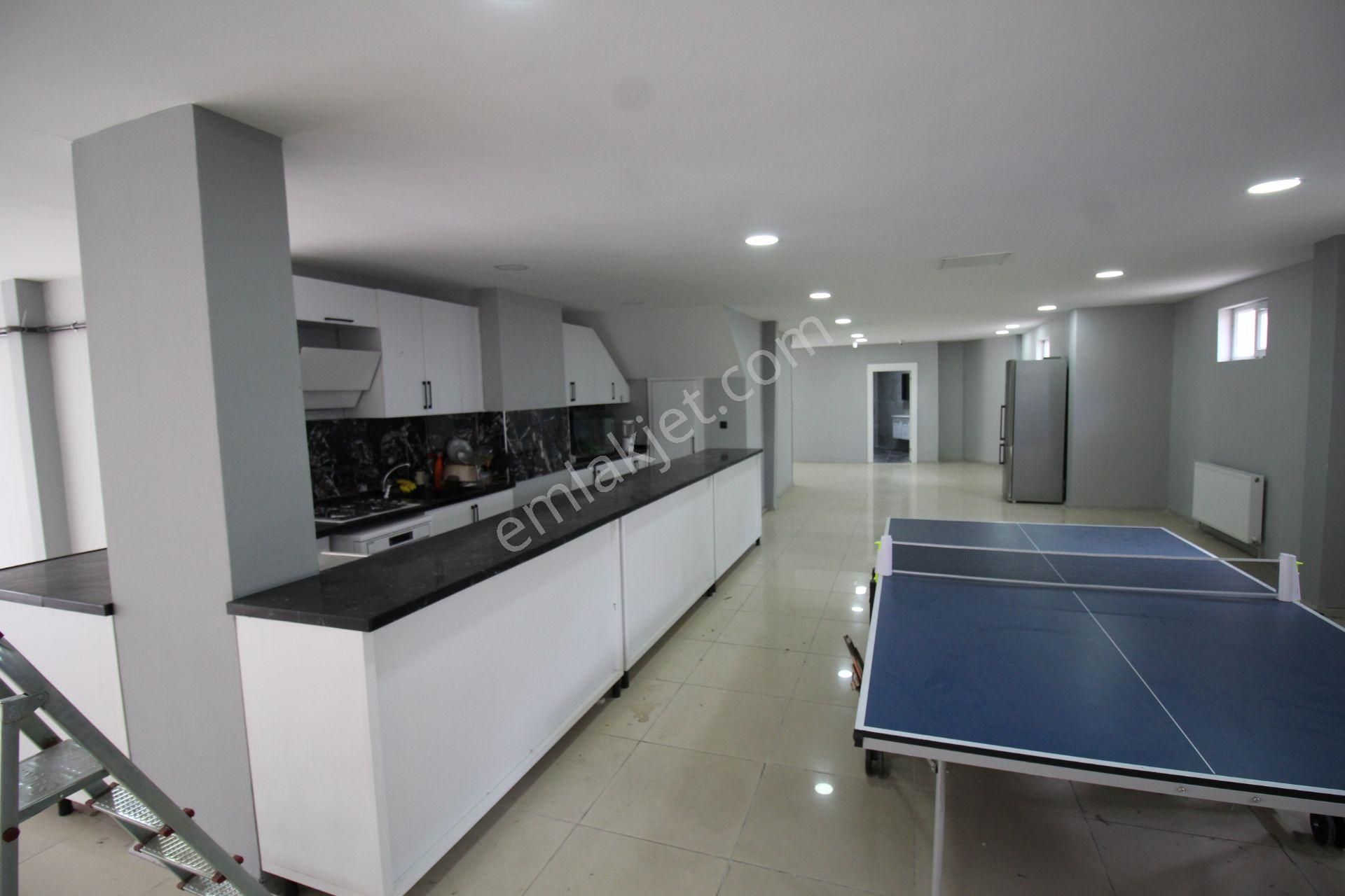 Krc'den Misket Mahallesinde 700 Metrekare Komple Satılık Dükkan - Görsel 7