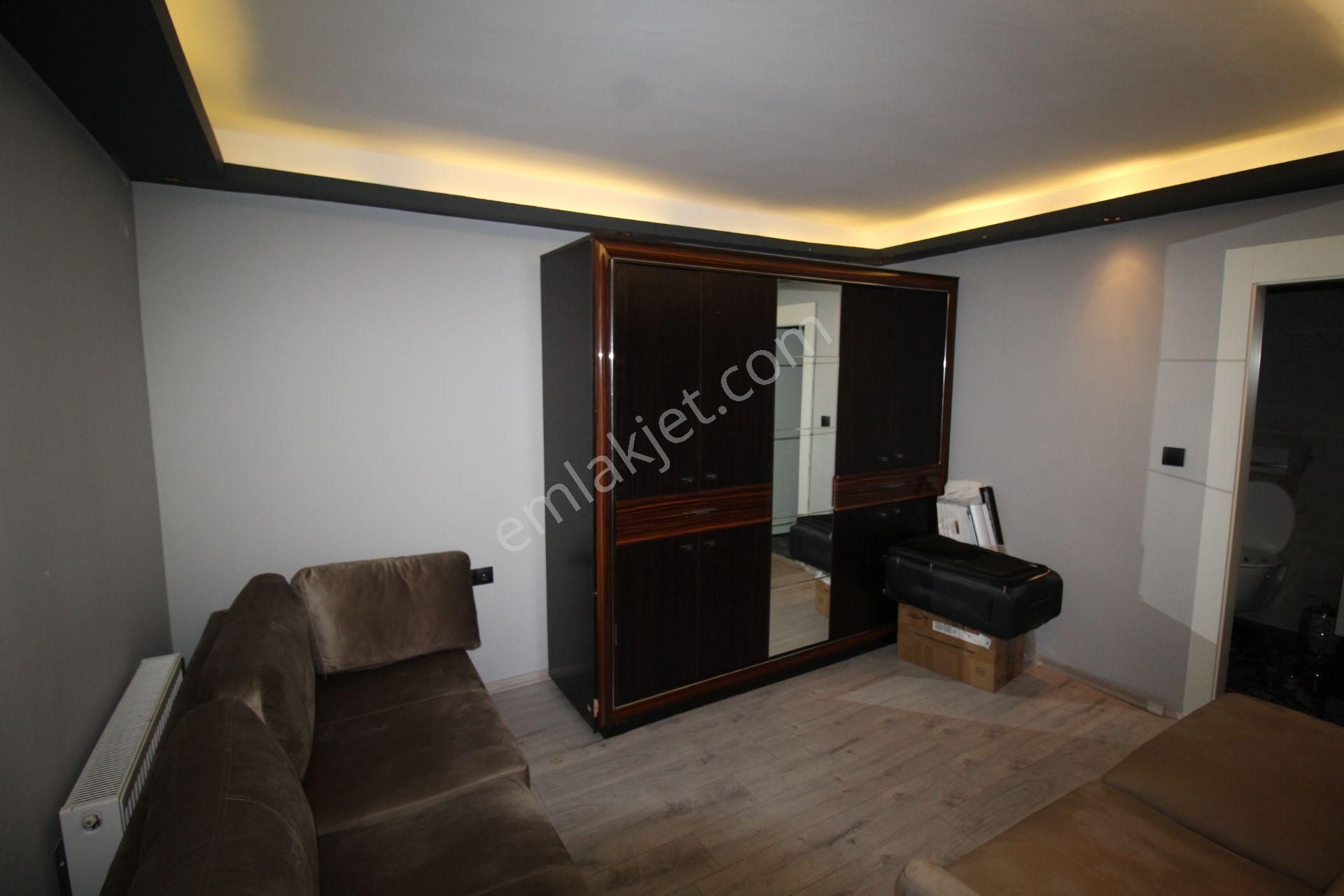 Krc'den Misket Mahallesinde 700 Metrekare Komple Satılık Dükkan - Görsel 14