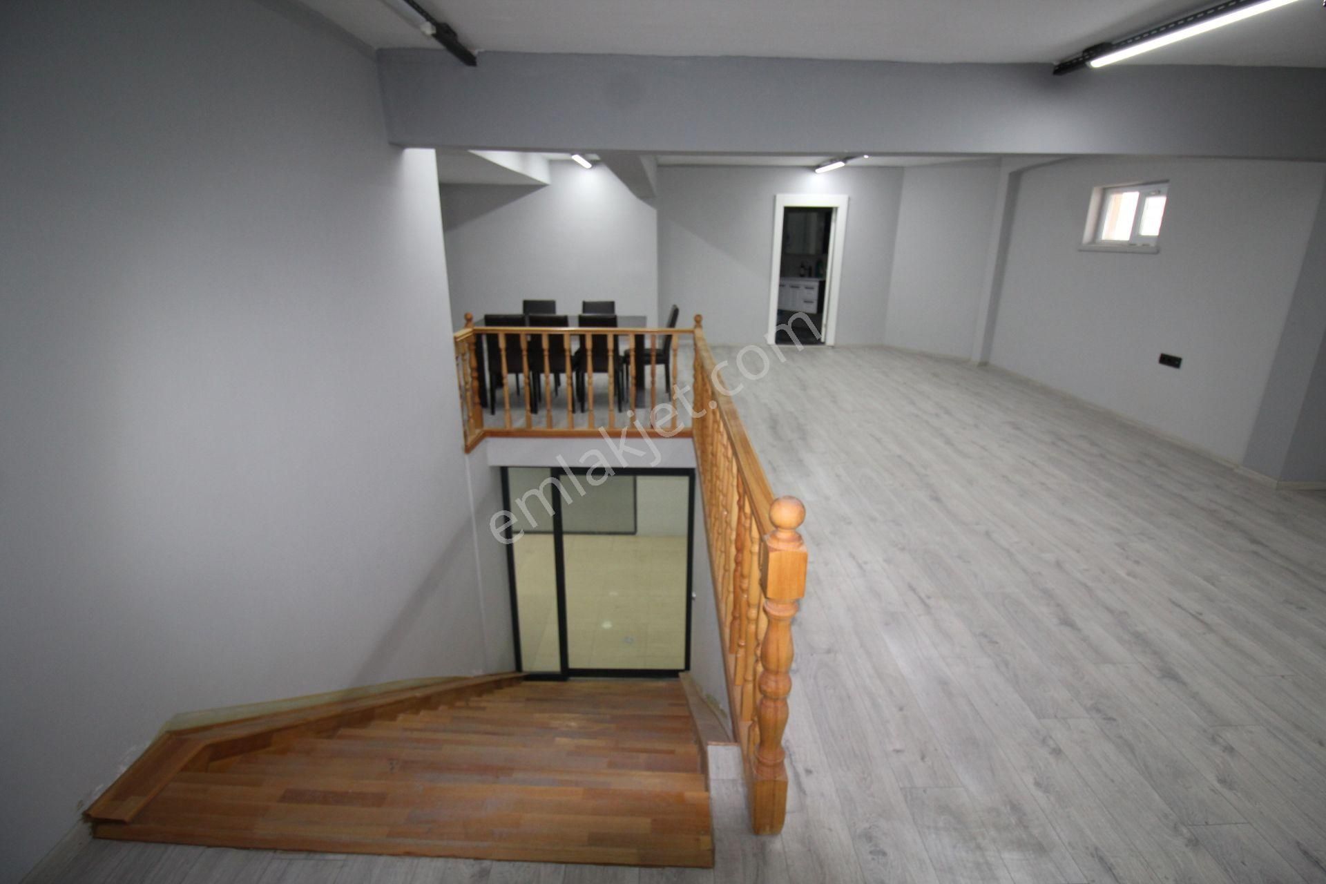 Krc'den Misket Mahallesinde 700 Metrekare Komple Satılık Dükkan - Görsel 10