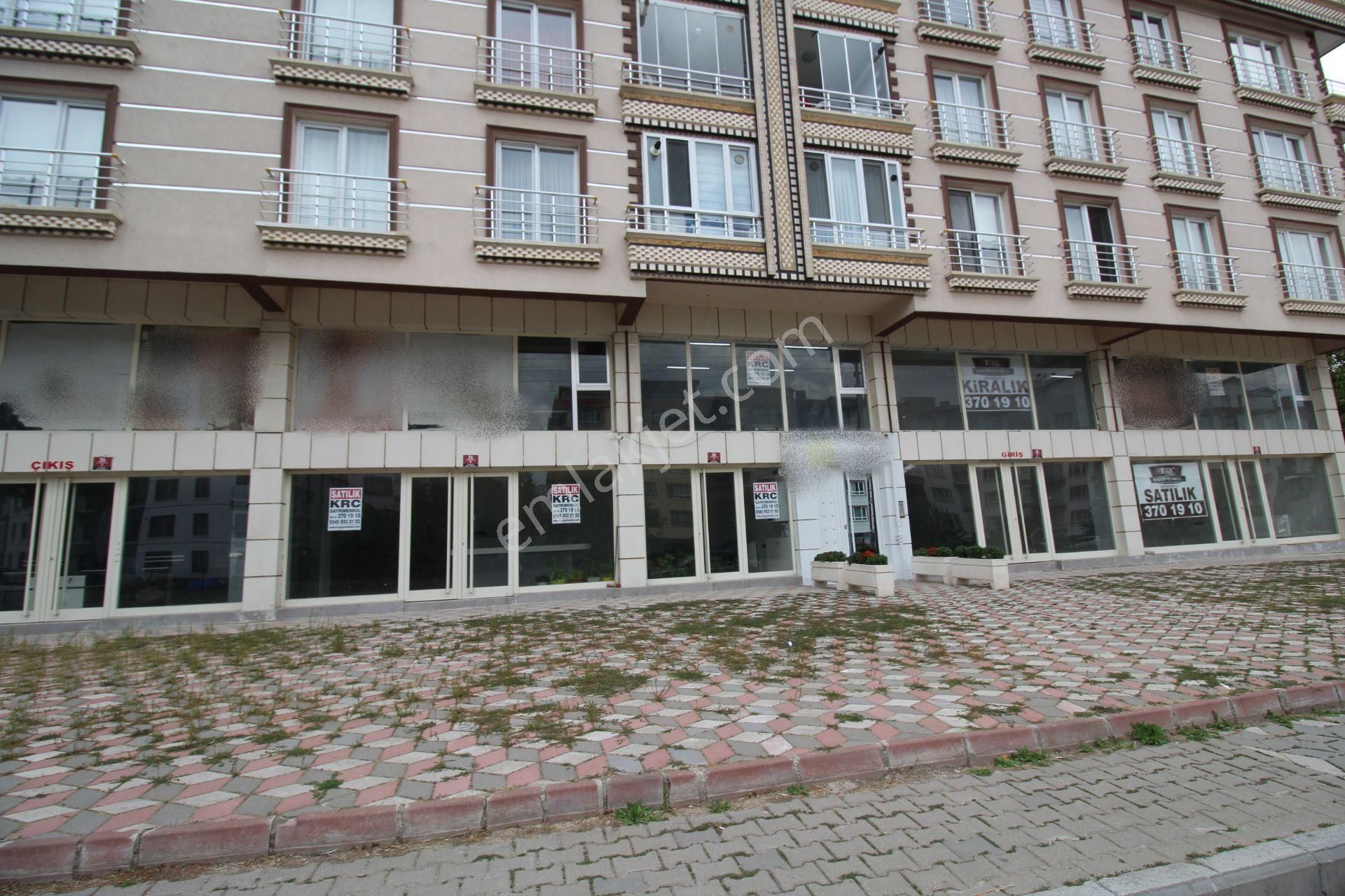 Krc'den Misket Mahallesinde 700 Metrekare Komple Satılık Dükkan - Görsel 19