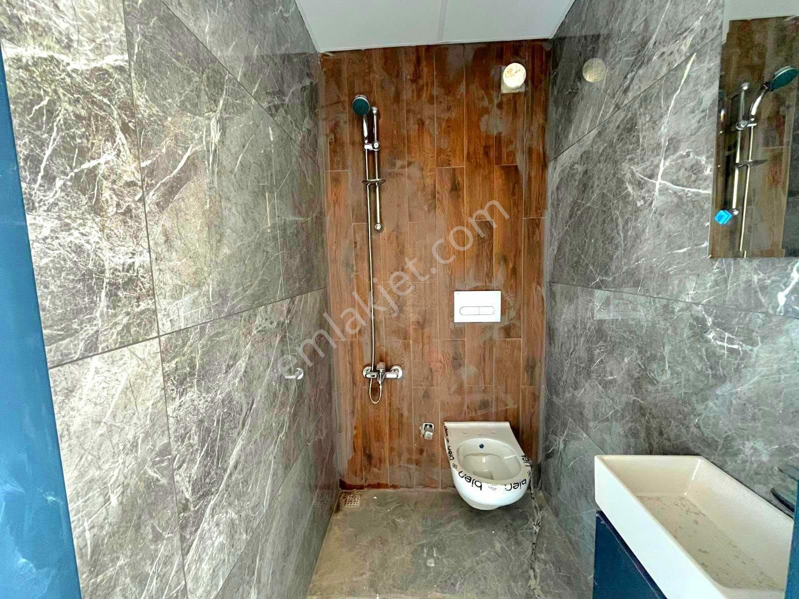 Kuşadasında Köşe Konumlu Özel Havuzlu 3+1 Sıfır Villa - Görsel 16