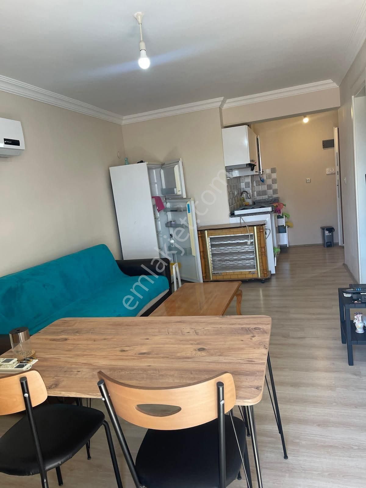 Konut Emlaktan Aydın Nazilli Sümer Mah Cadde Üzeri 1+1 Esyalı Daire - Görsel 4