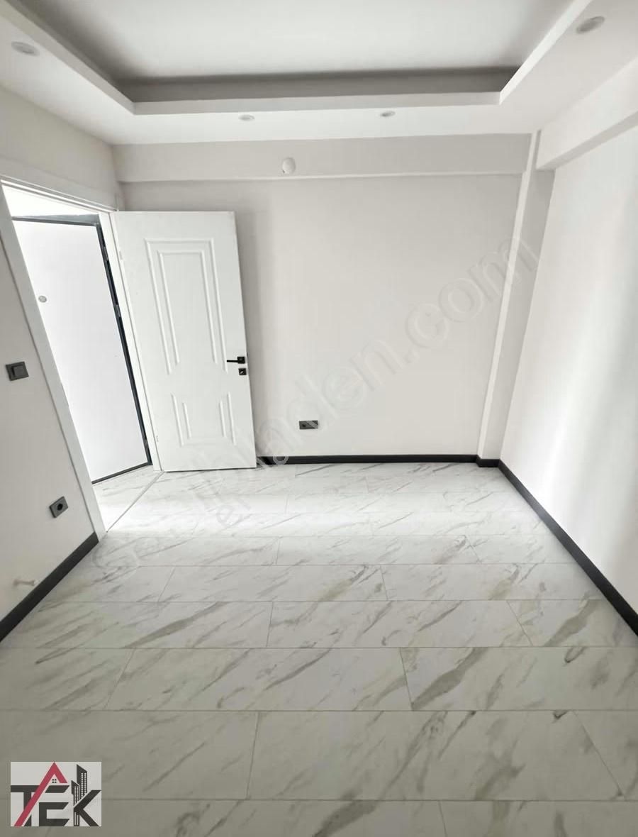 Atatürk Mahallesinde Ara Kat Sıfır Lüks 1+1 Kupon Daire - Görsel 5