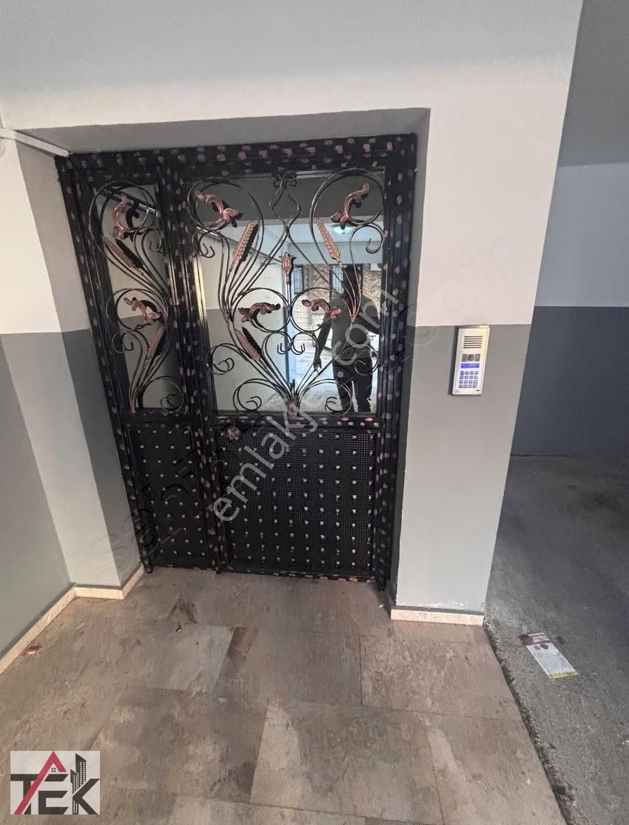 Şehir Hastanesi'ne Yakın Mesafede Kapalı Mutfaklı Doğalgazı 2+1 - Görsel 6