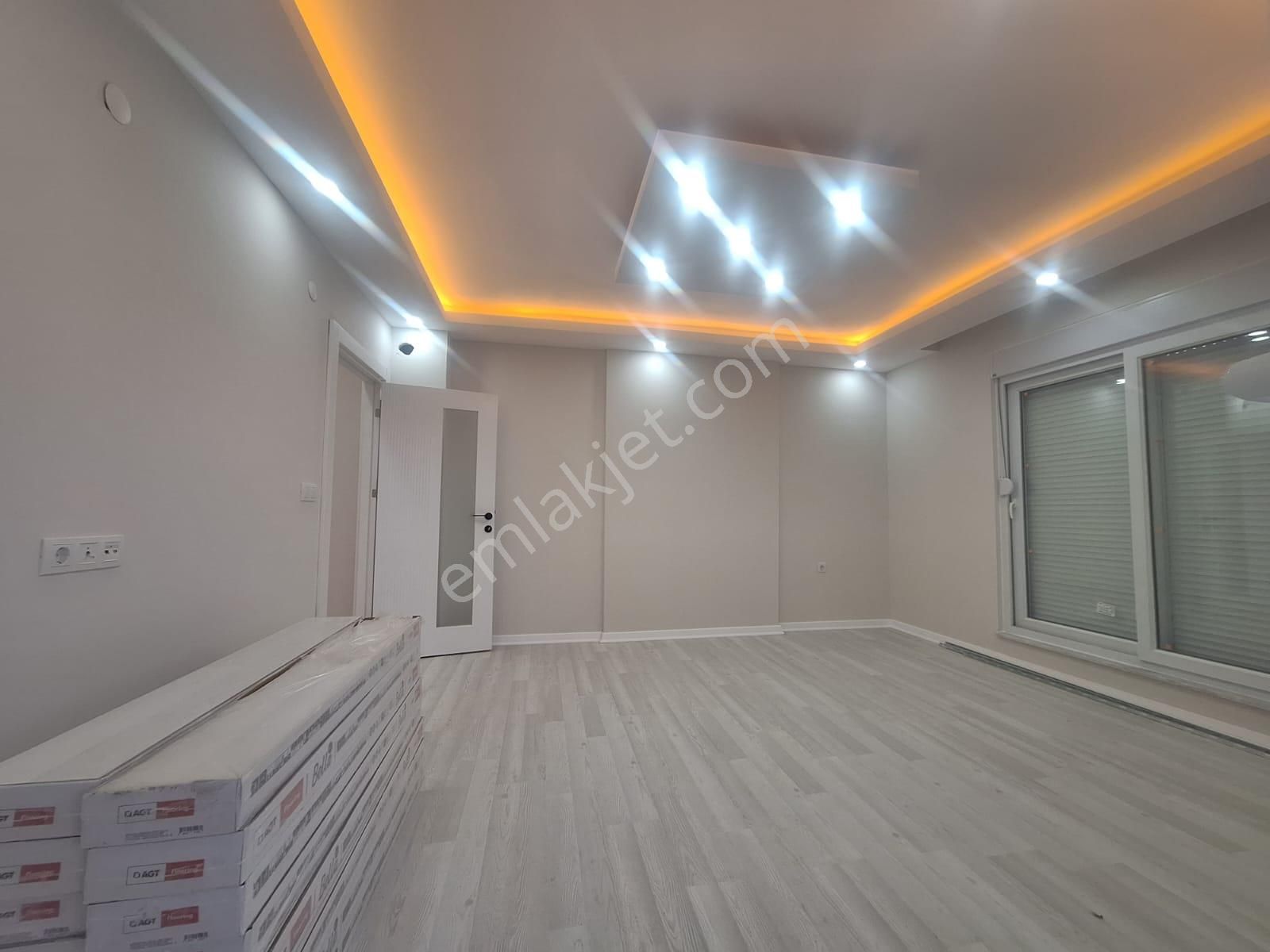 Varsak Da 2+1 İskanı Oturmaya Hazır Ayrı Mutfaklı Daire - Görsel 16