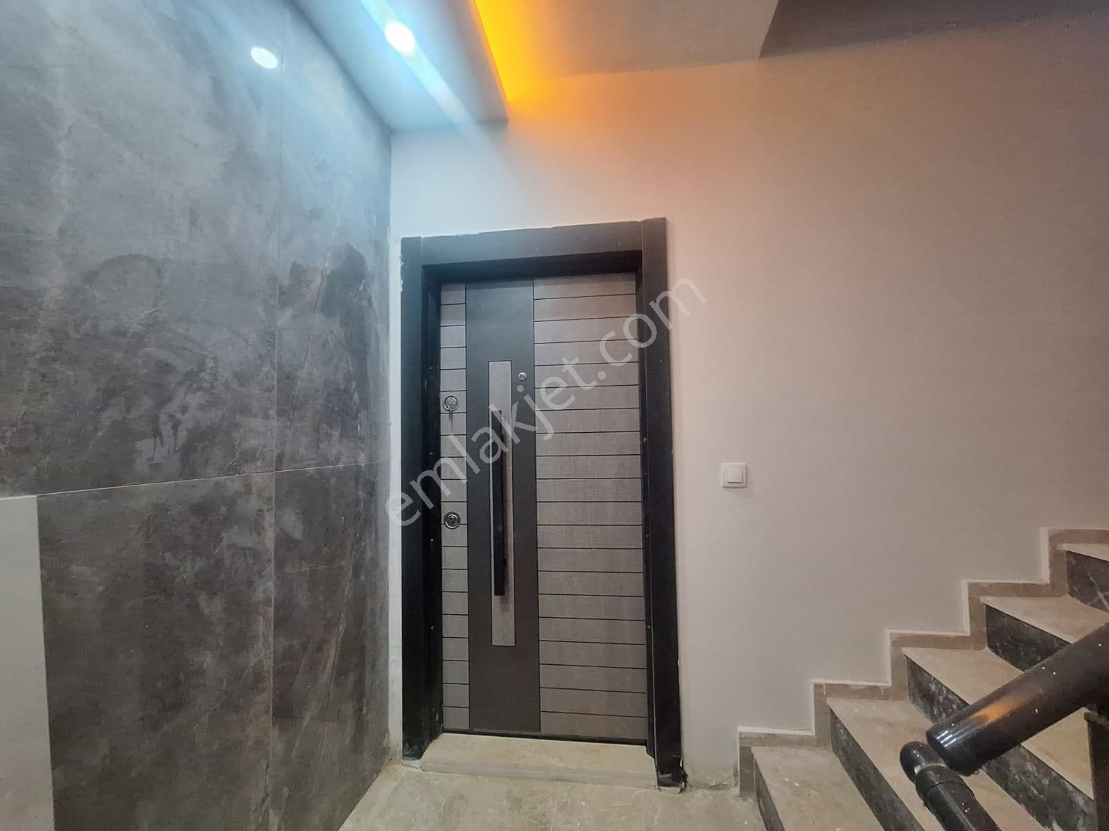 Varsak Da 2+1 İskanı Oturmaya Hazır Ayrı Mutfaklı Daire