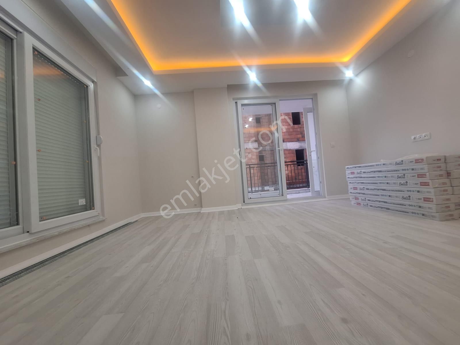 Varsak Da 2+1 İskanı Oturmaya Hazır Ayrı Mutfaklı Daire - Görsel 15