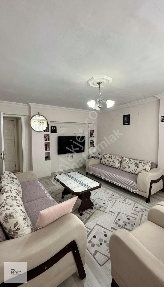 Burhaniye Sgk Karşısı İçi Yenilenmiş Kapalı Mutfak 2+1 Daire - Görsel 3