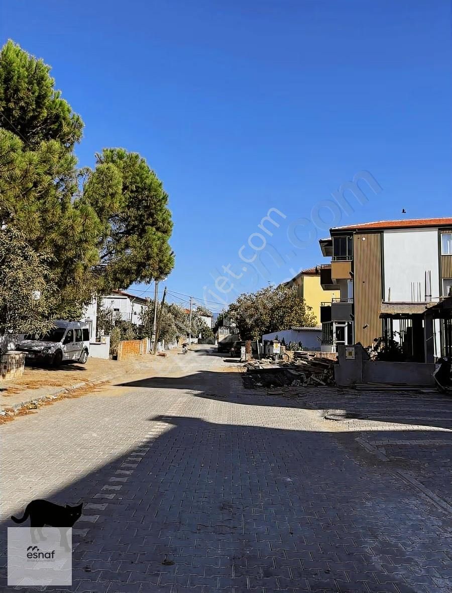 Tek Yetkili Esnaf'tan Gömeç Mithatpaşa Harika Konumda 2+1 Daire