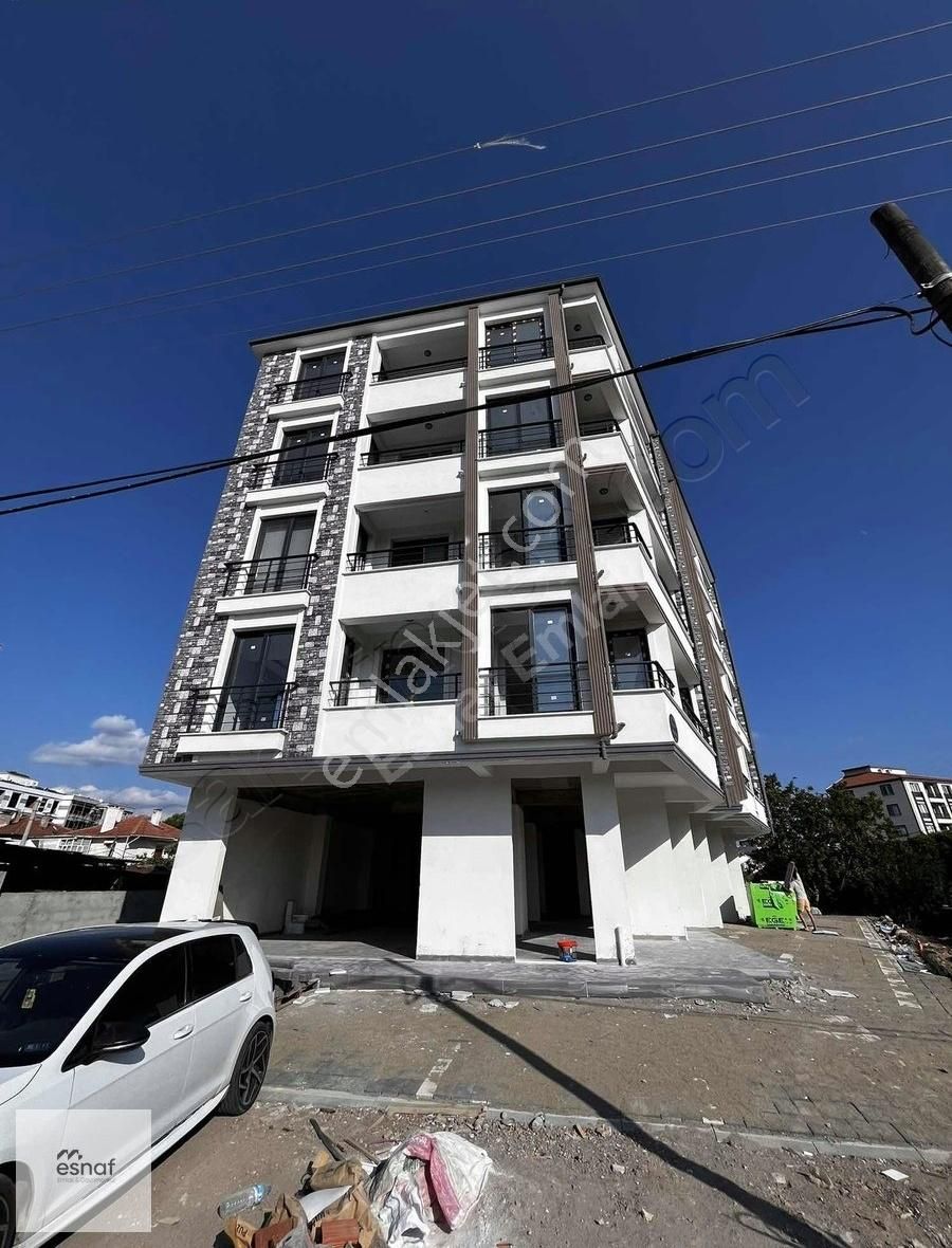 Gömeç Kemalpaşa Da Kapalı Mutfak 2+1 Tertemiz Daire