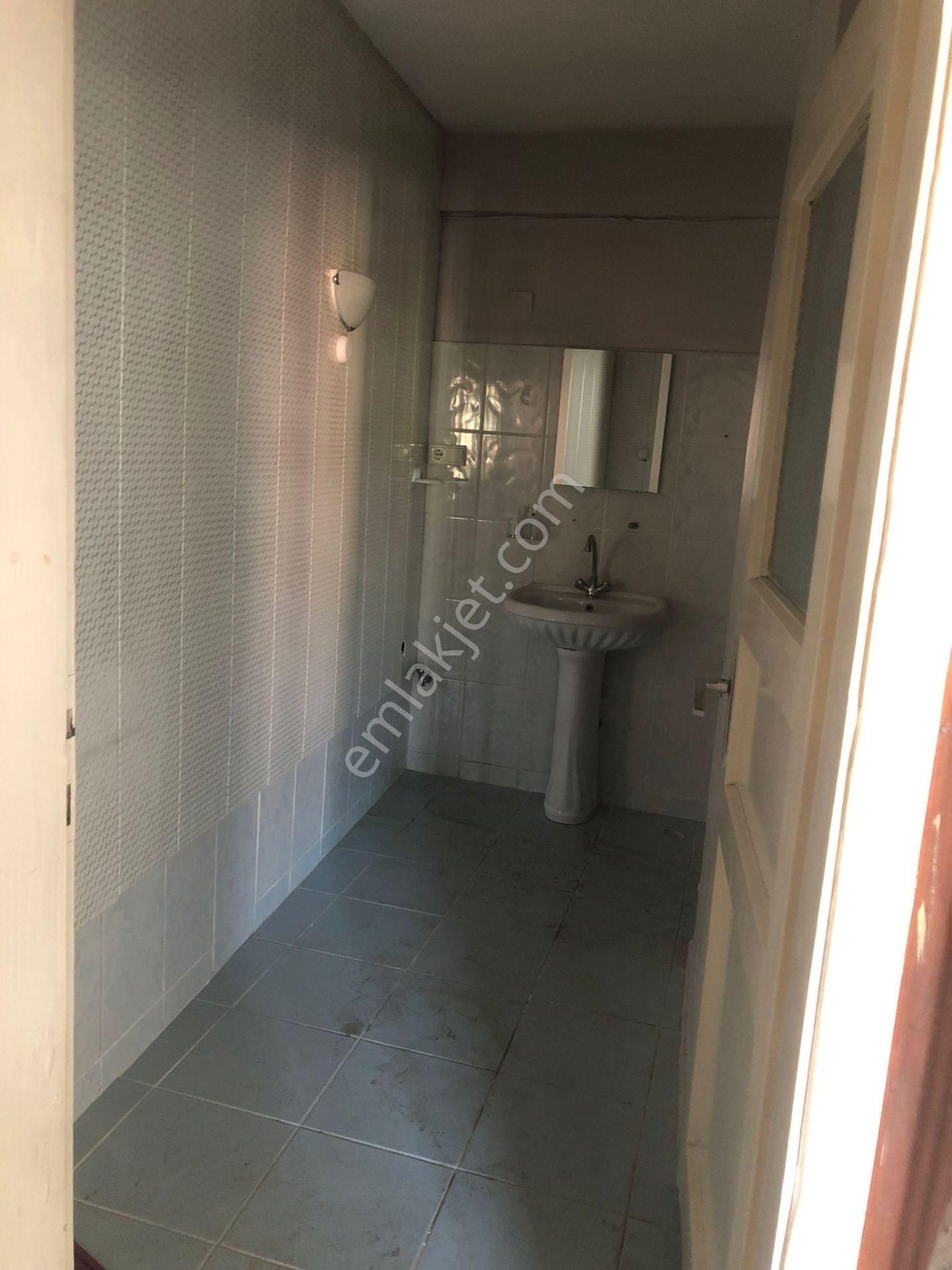 Merkezi Konumda Doğalgazlı 3+1 Satılık Uygun Fiyatlı Daire !! - Görsel 16