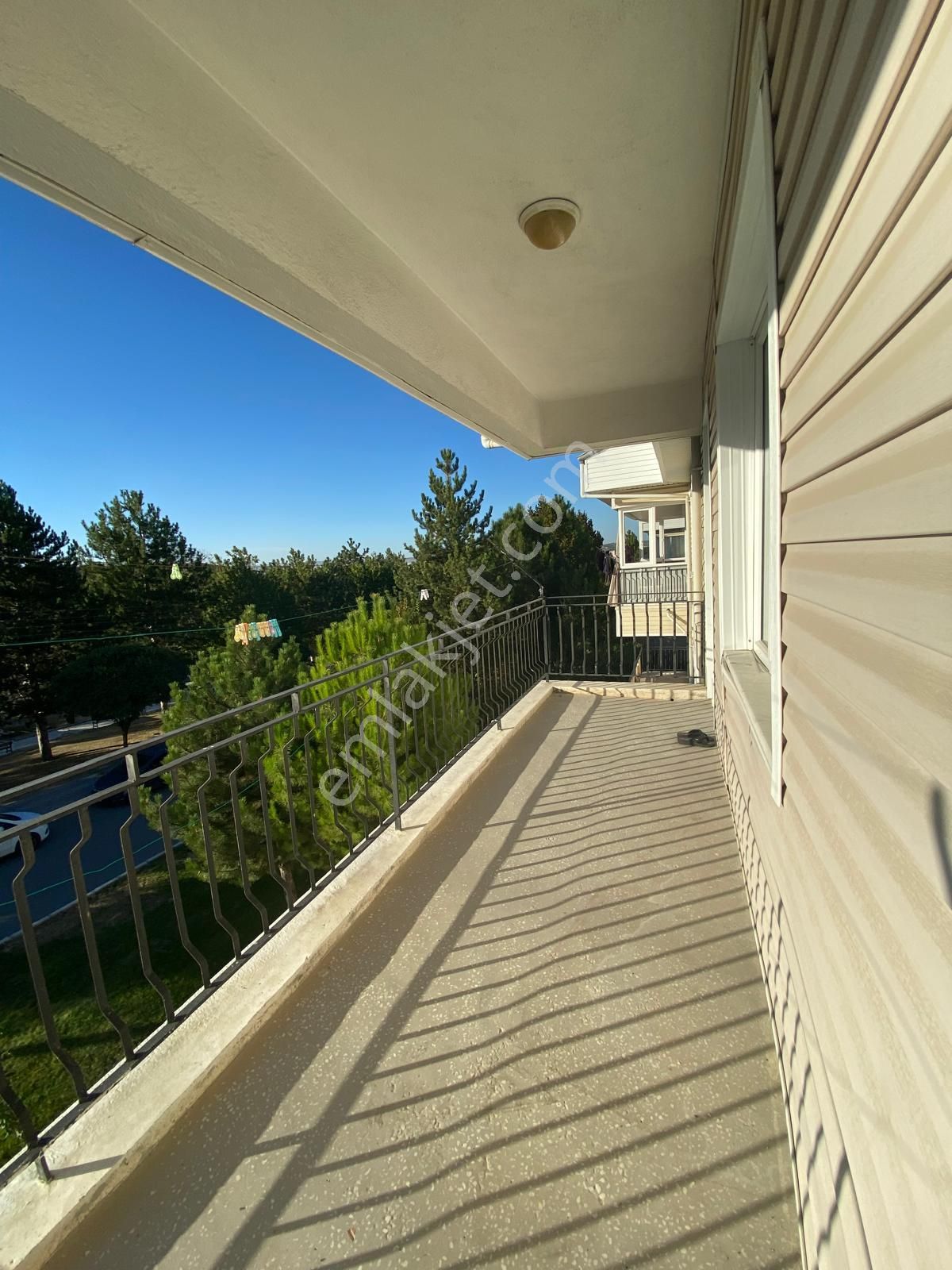 Kaçmaz Emlaktan Kütahya Merkezde Satlık 3+1 Aiire - Görsel 3