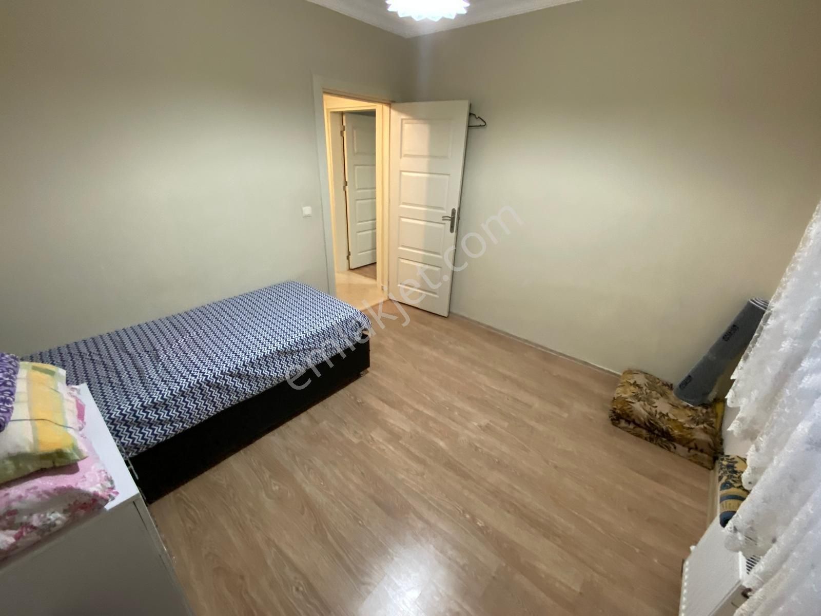 Trabzon Kaşüstü'nde 3+1 Eşyalı Satılık Daire - Görsel 8