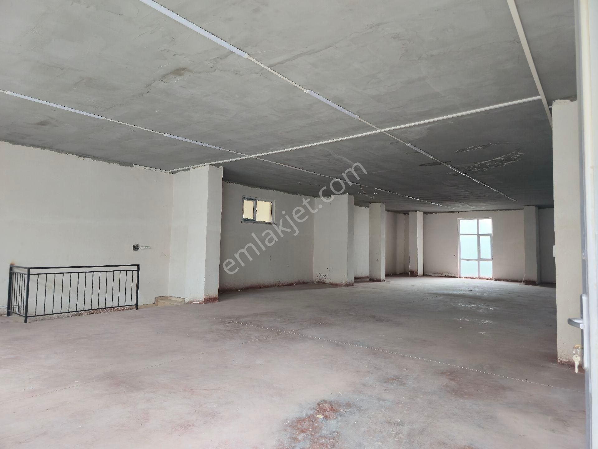 Pendik Güzelyalı'da Kiralık 280 M2 Depo Alanı - Görsel 17