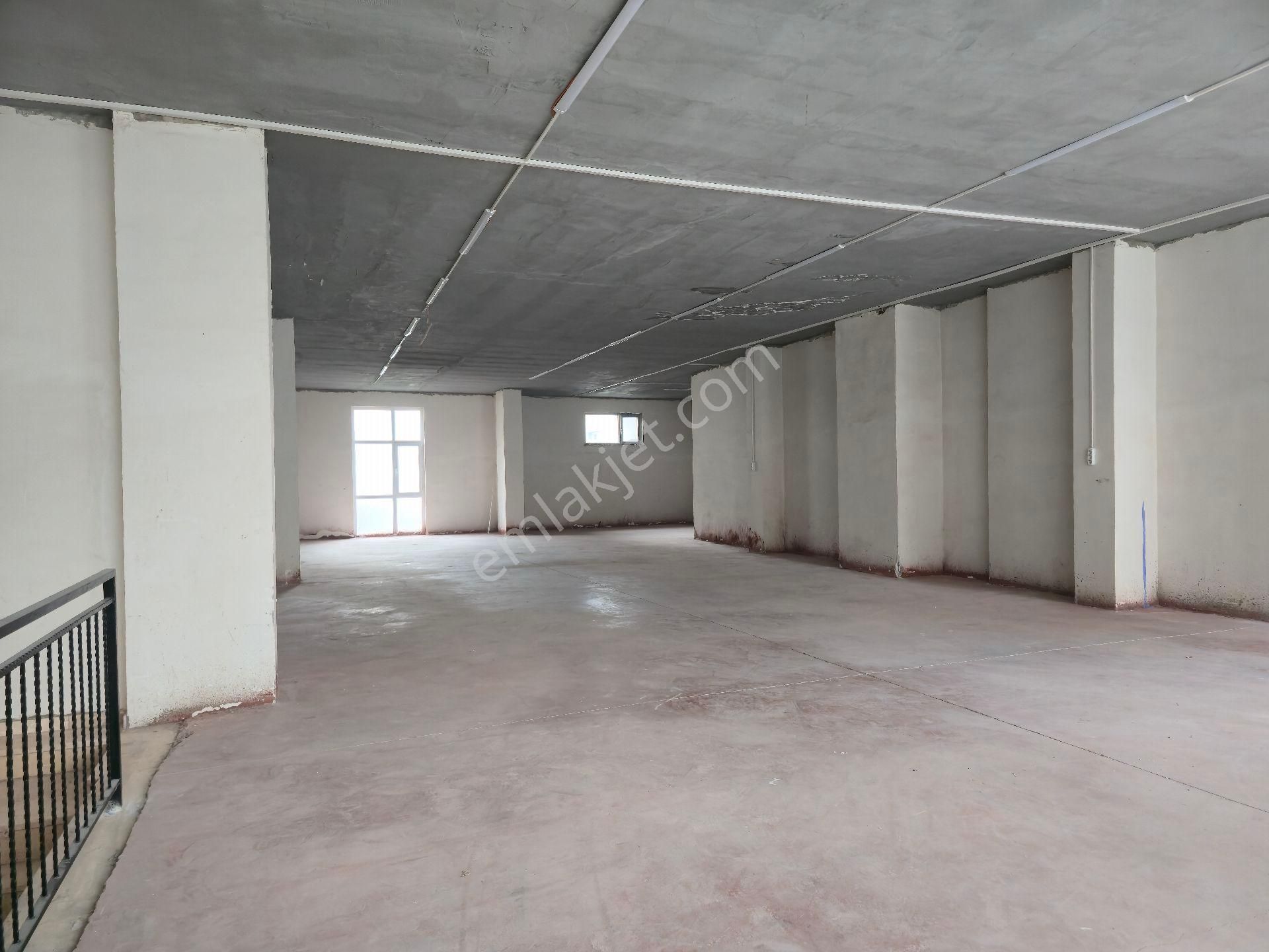 Pendik Güzelyalı'da Kiralık 280 M2 Depo Alanı - Görsel 24