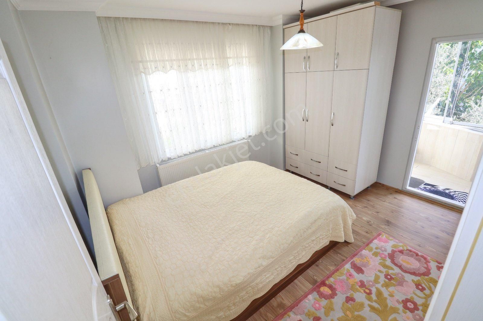Mahmut İşler'den Pazar Sokağında Orta Kat Satılık 3+1 Daire - Görsel 22