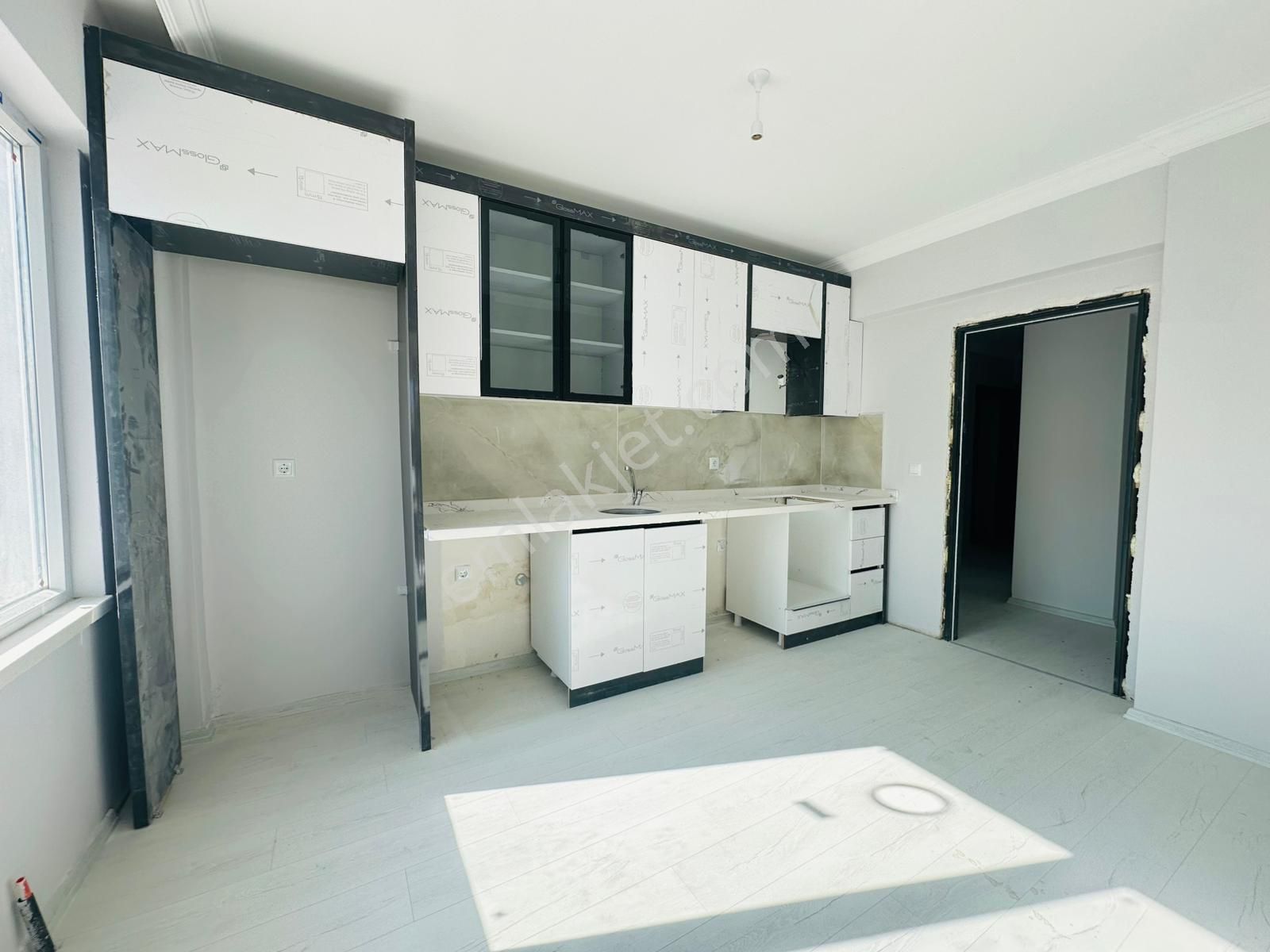 Başpınar'da Geniş Balkonlu Full Yapılı 2+1 Satılık Sıfır Daire !! - Görsel 13