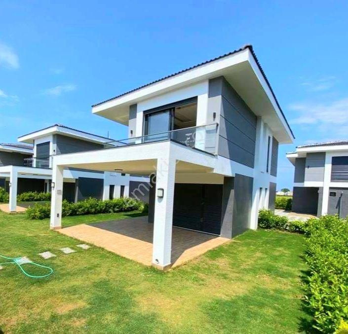 Güzelçamlıda Havuzlu Sitede Tek Müstakil Bahçeli Sıfır Villa - Görsel 33