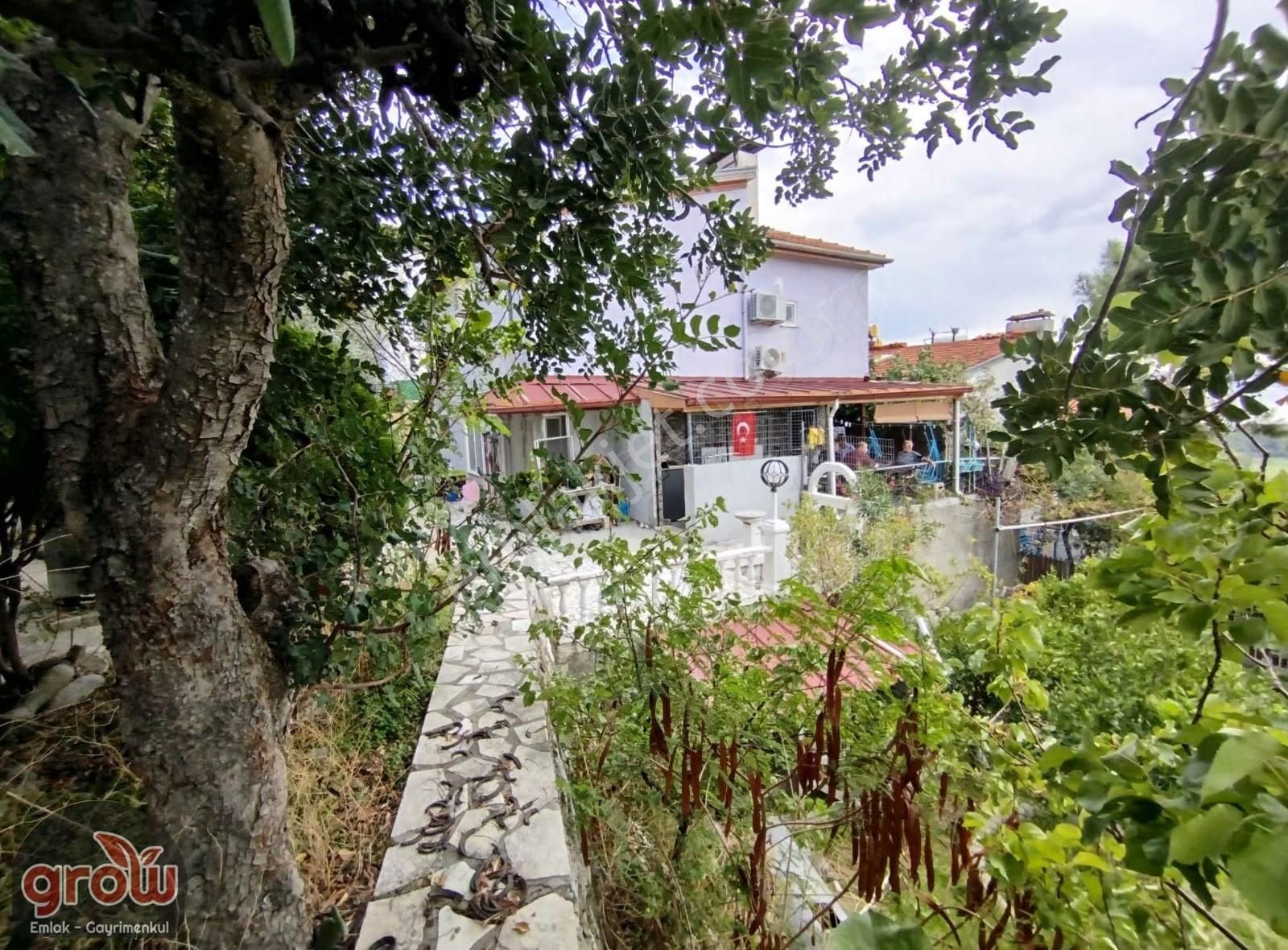 Sarıgerme'de Deniz Manzaralı İkiz Villa - Görsel 12