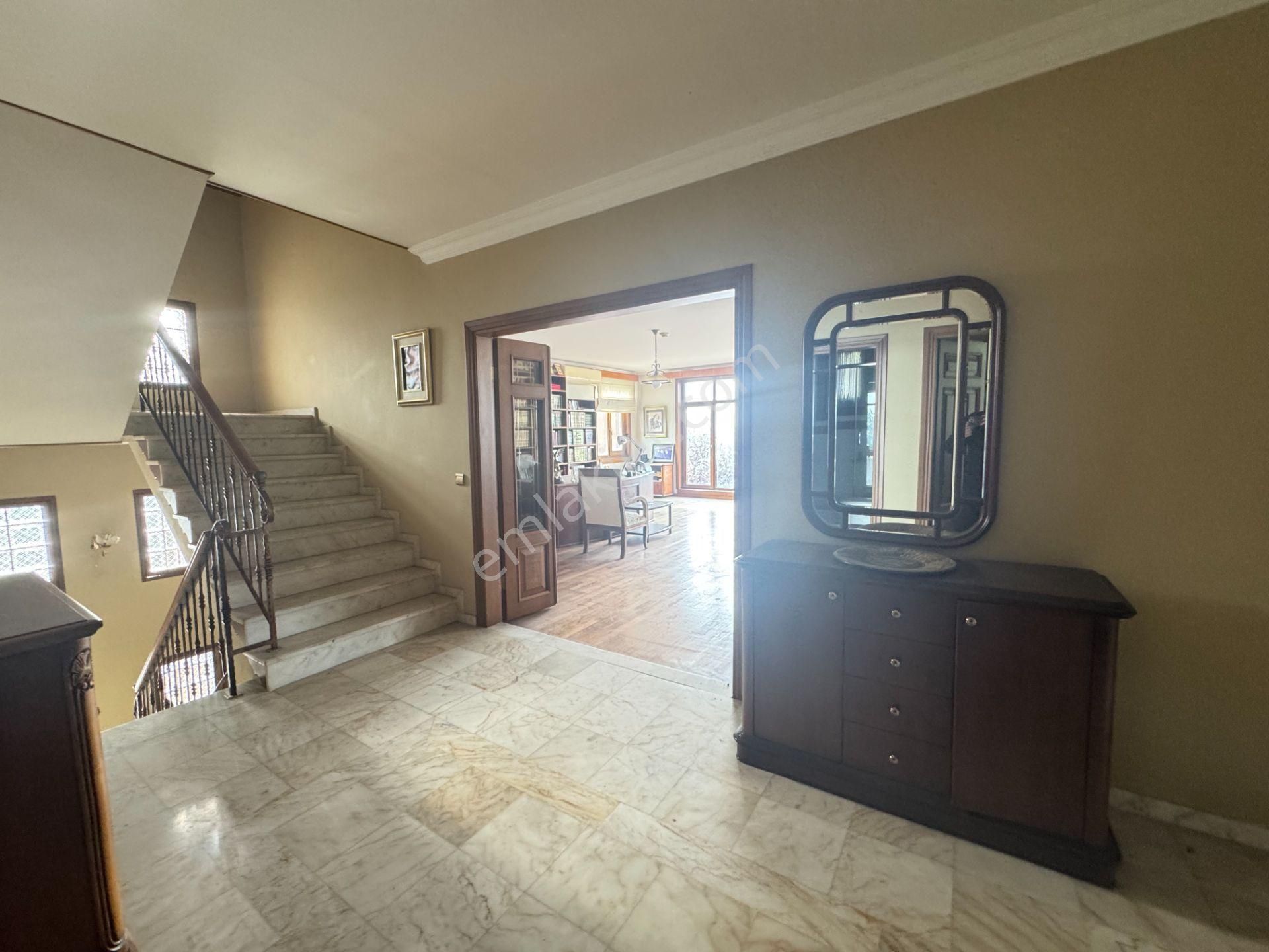 İstanbul Beykoz Paşabahçe'de Boğaz Manzaralı Satılık Müstakil Ev - Görsel 22